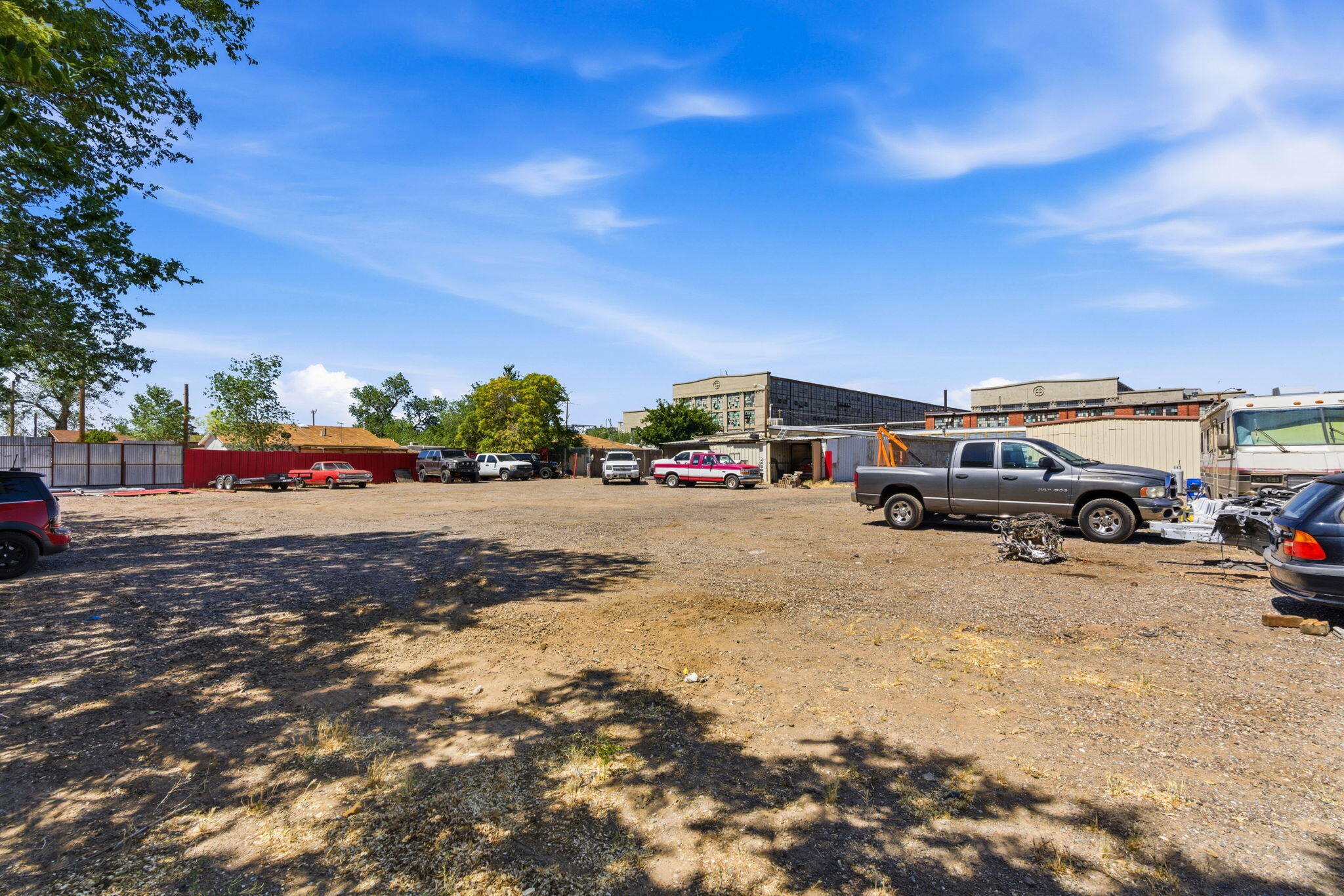 800 Commercial Street SE