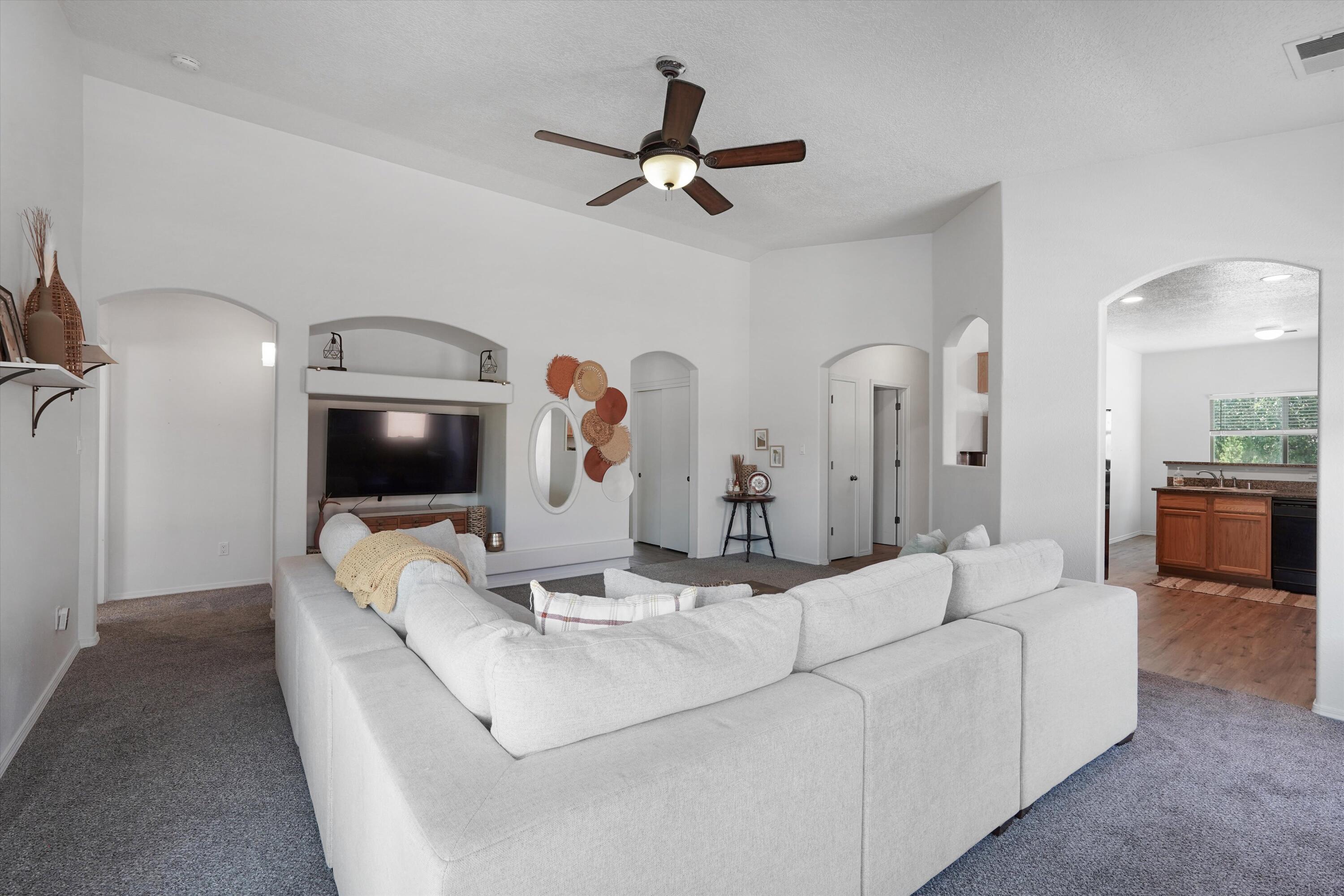 4112 Oasis Springs Road NE