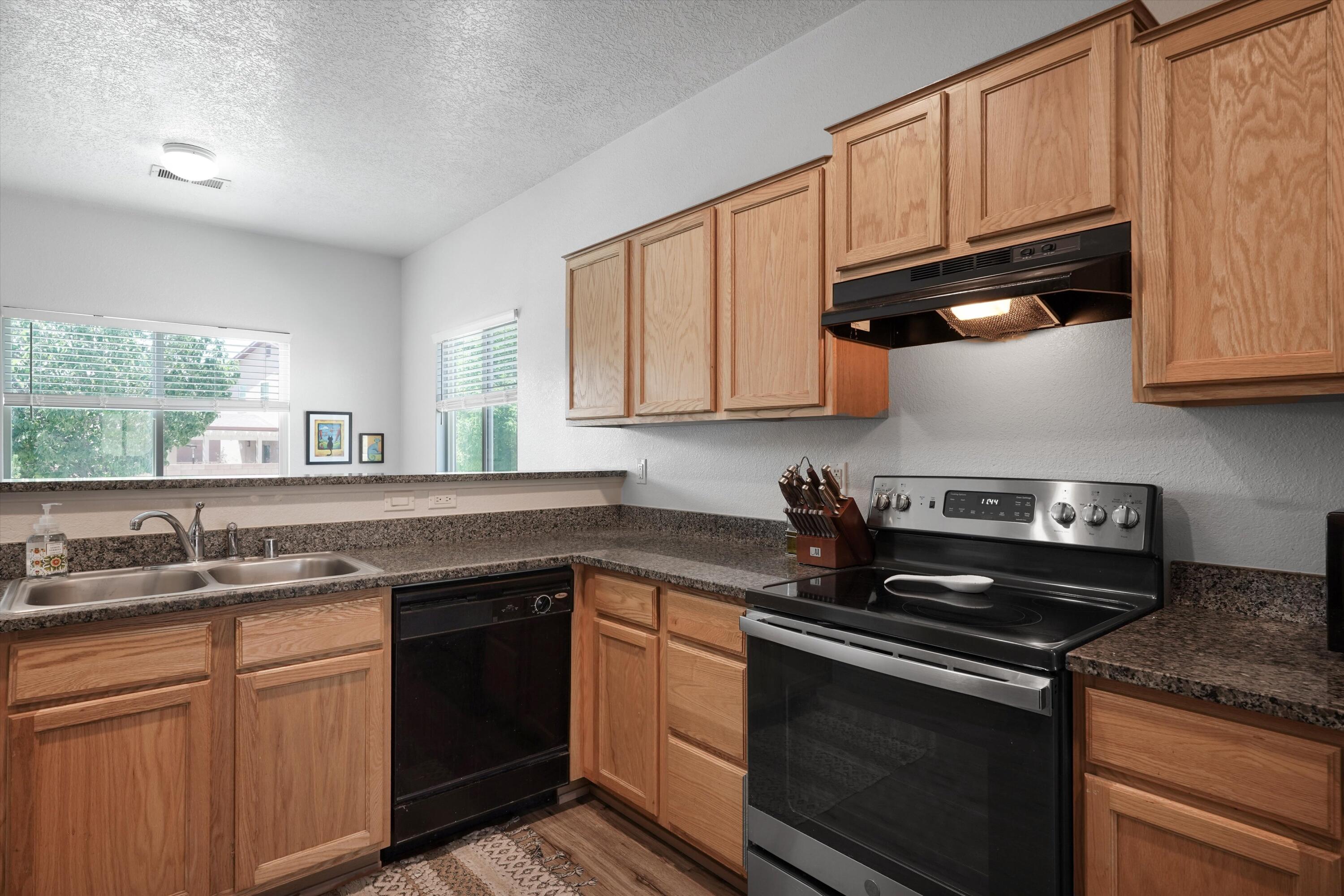 4112 Oasis Springs Road NE