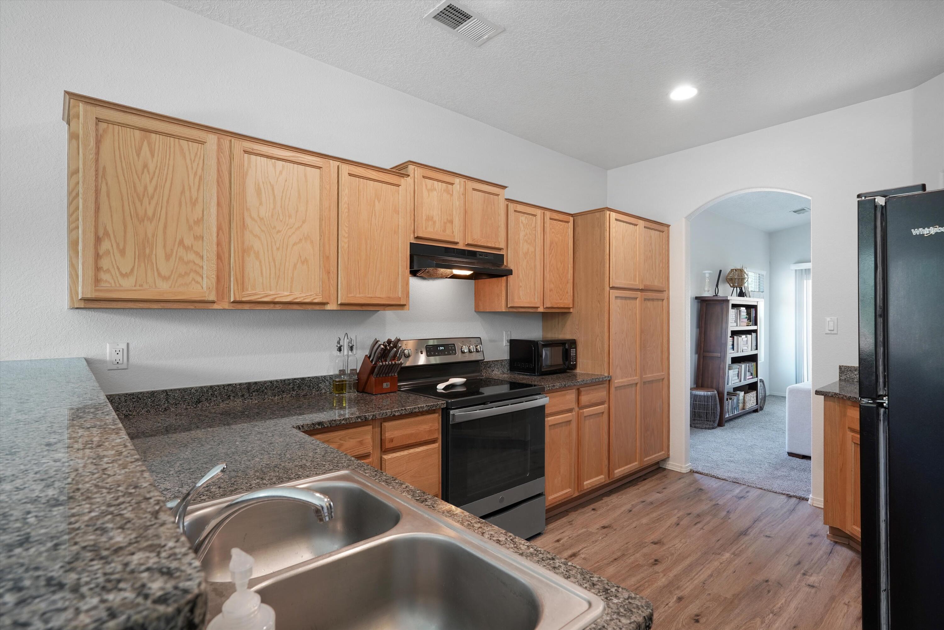 4112 Oasis Springs Road NE