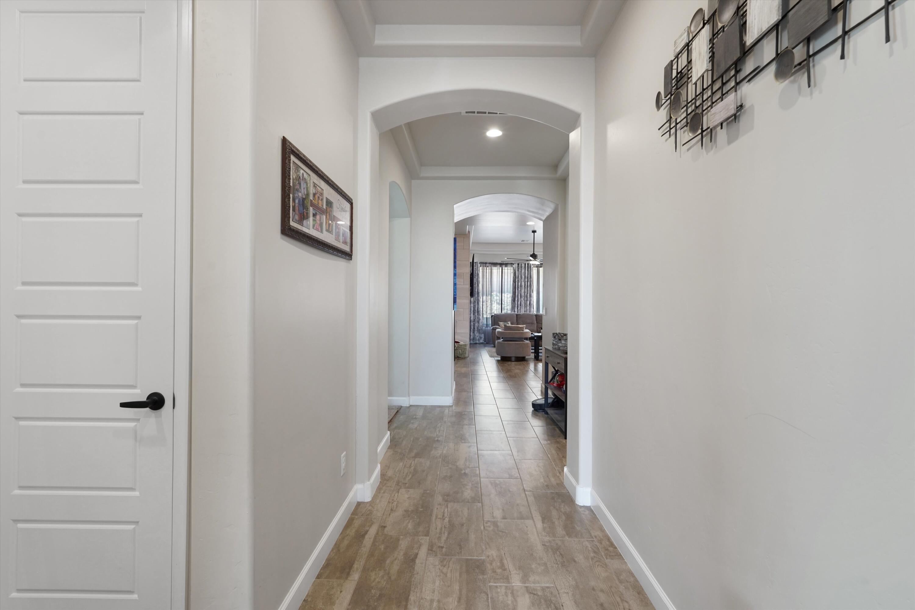 6917 Cleary Loop NE