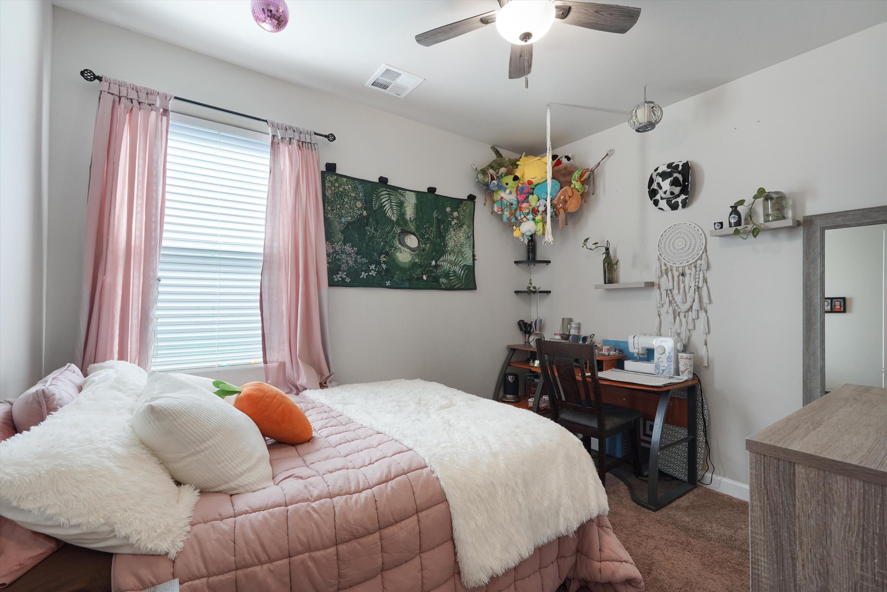 6917 Cleary Loop NE