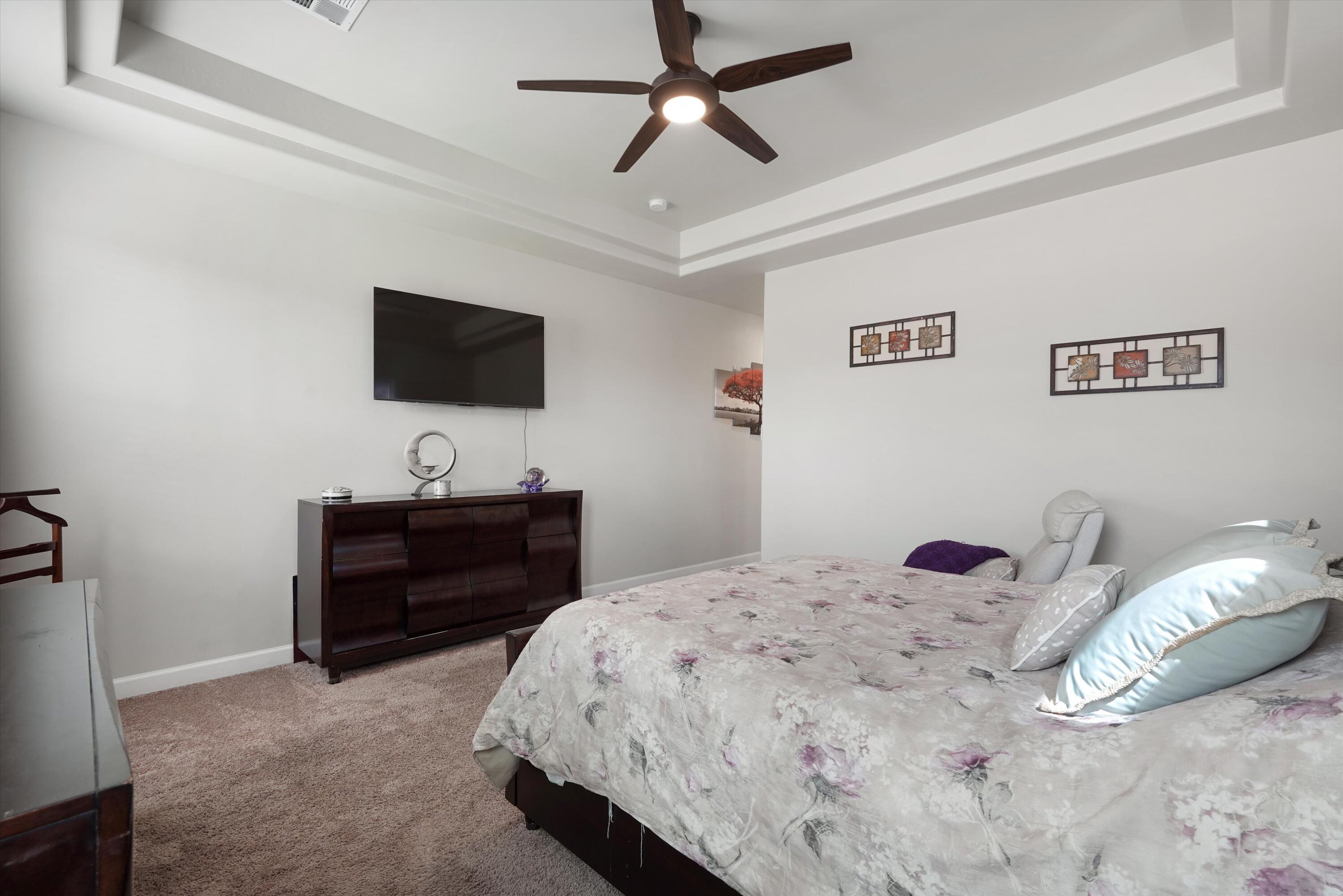 6917 Cleary Loop NE