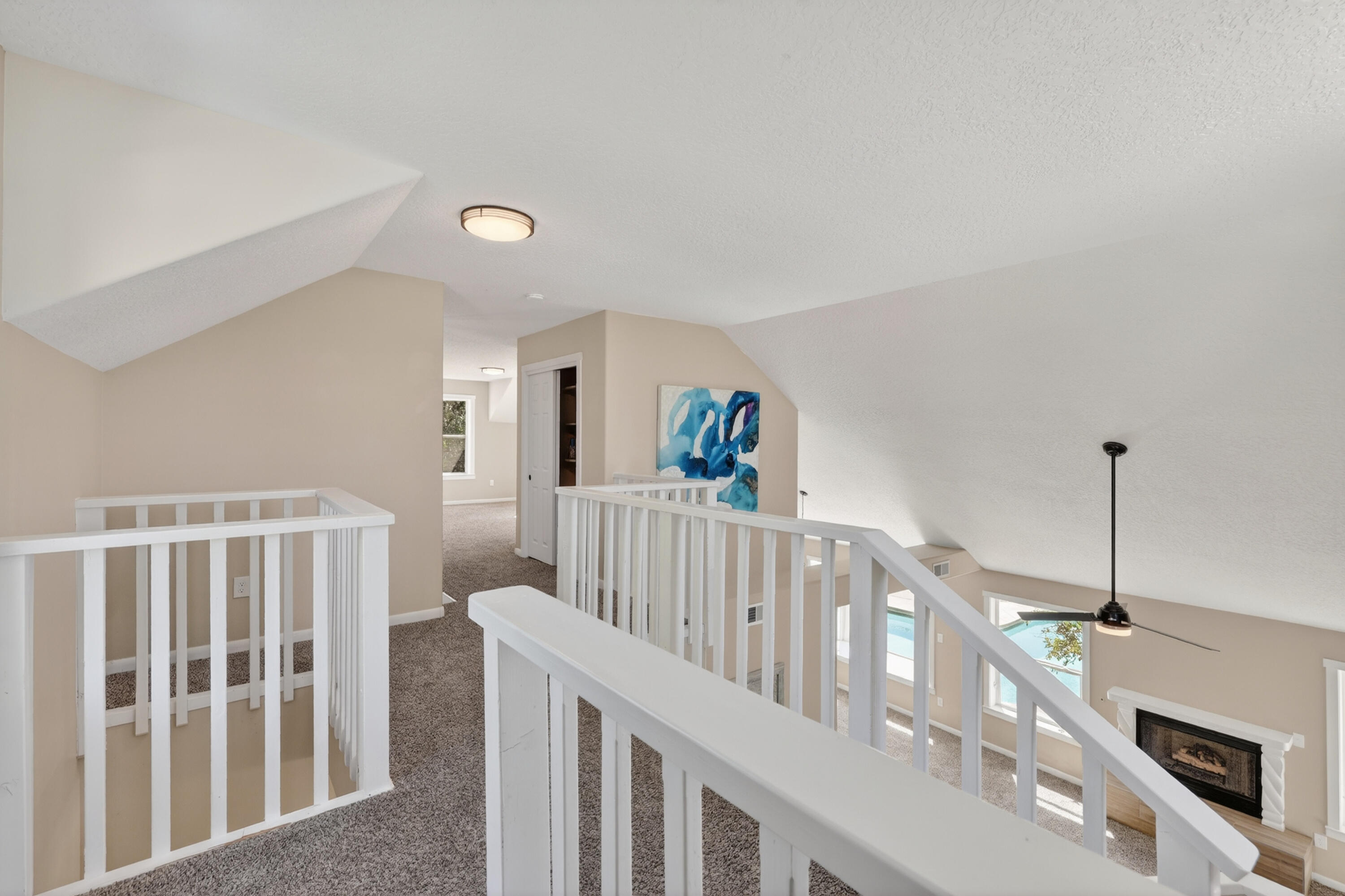 816 Acapulco Road NE