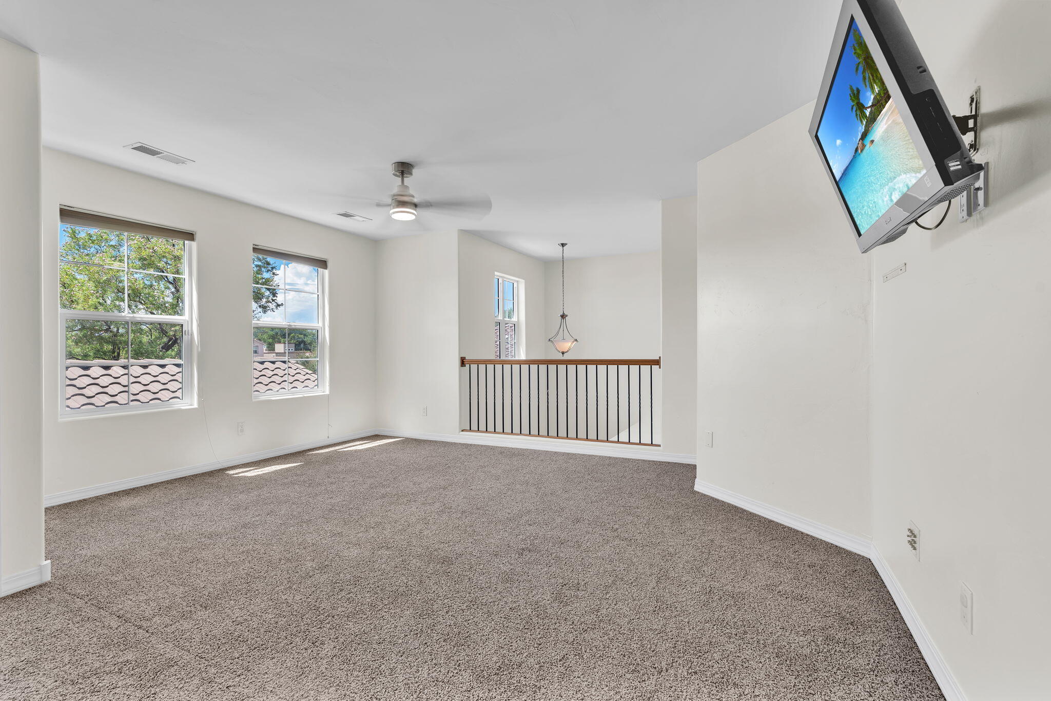 608 Bosque Verde Lane NW