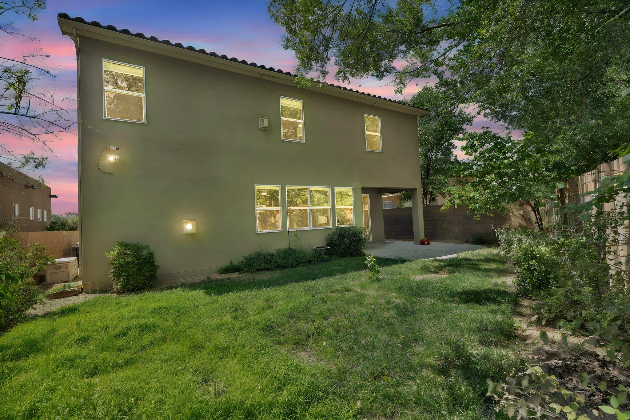 608 Bosque Verde Lane NW