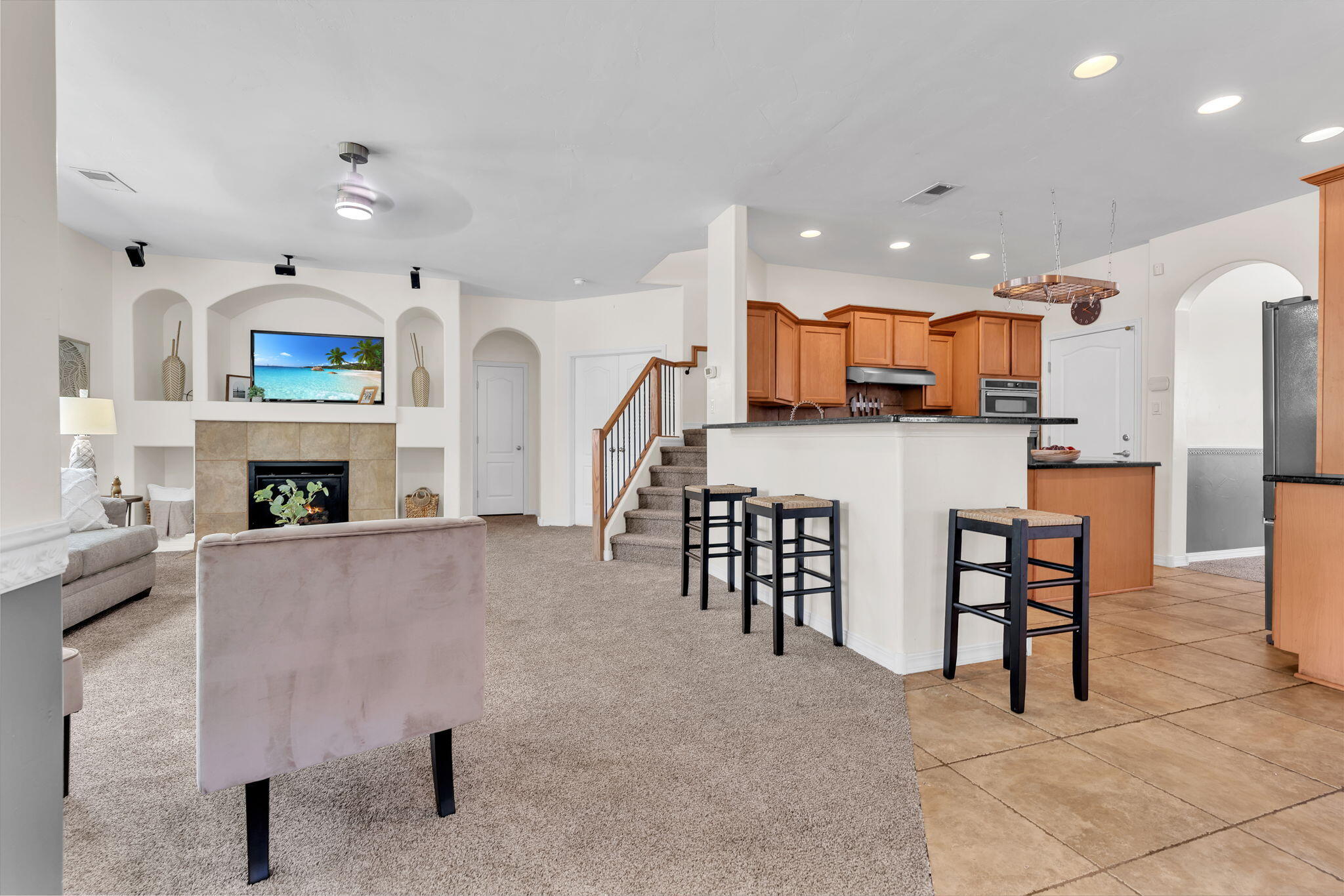 608 Bosque Verde Lane NW