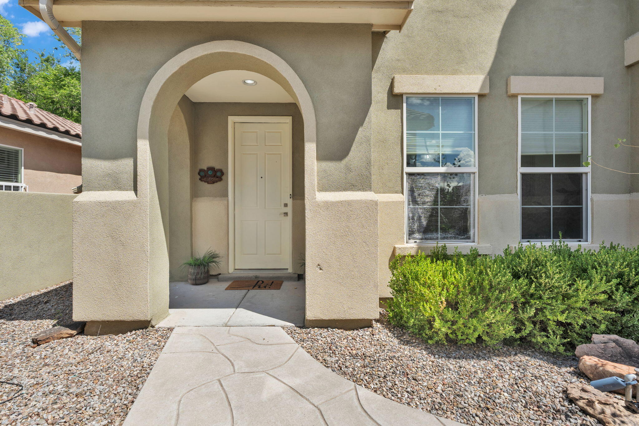 608 Bosque Verde Lane NW