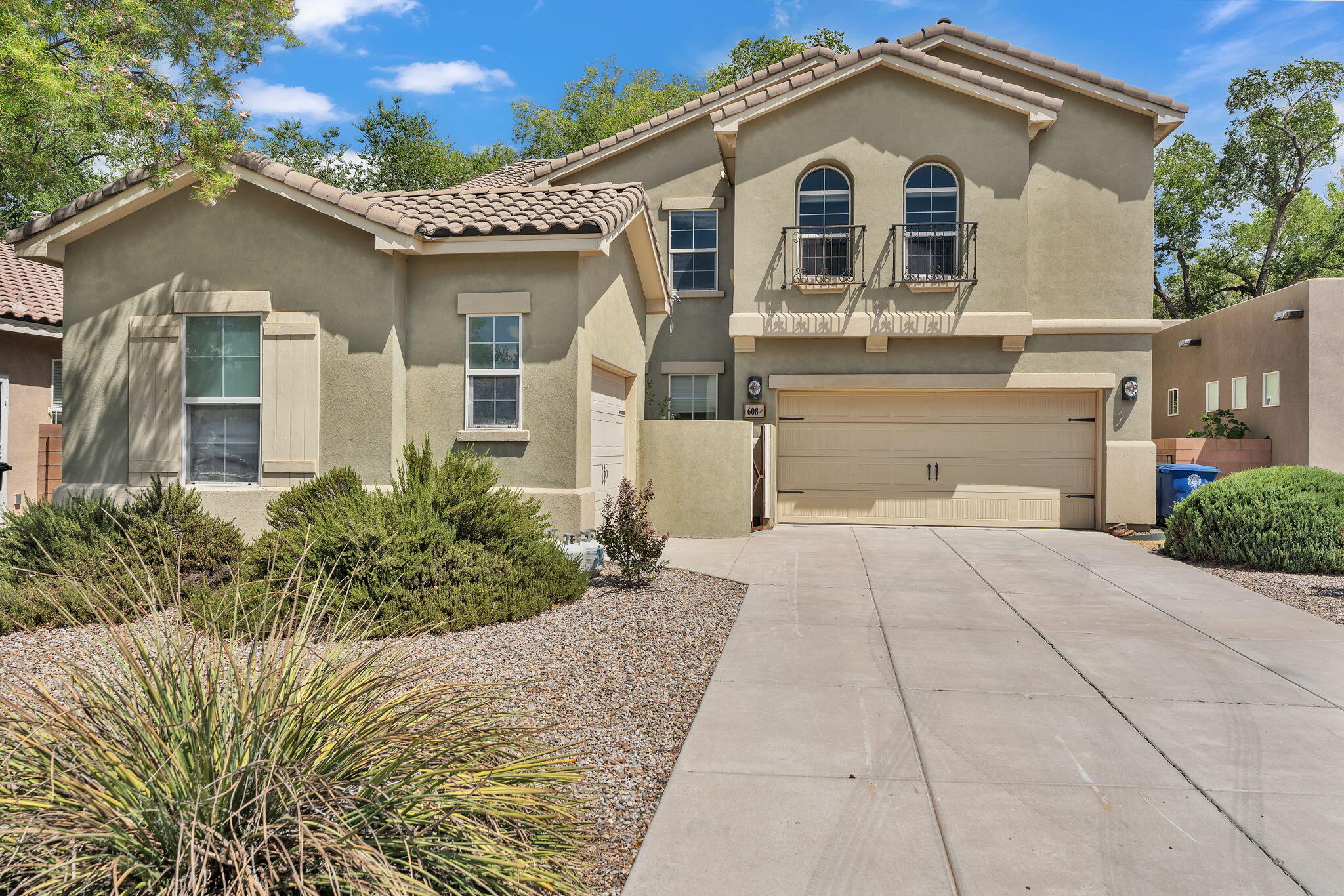 608 Bosque Verde Lane NW