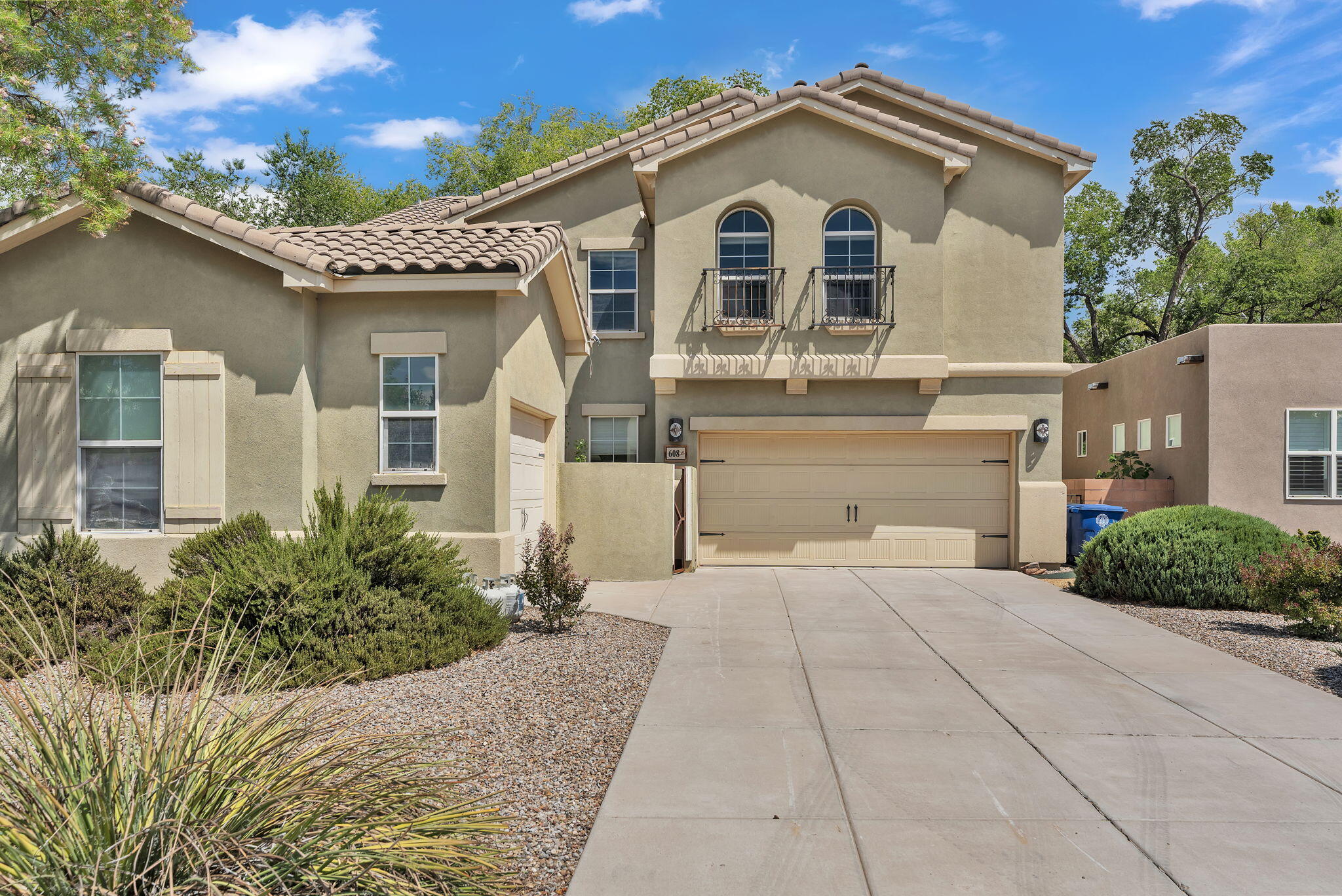 608 Bosque Verde Lane NW