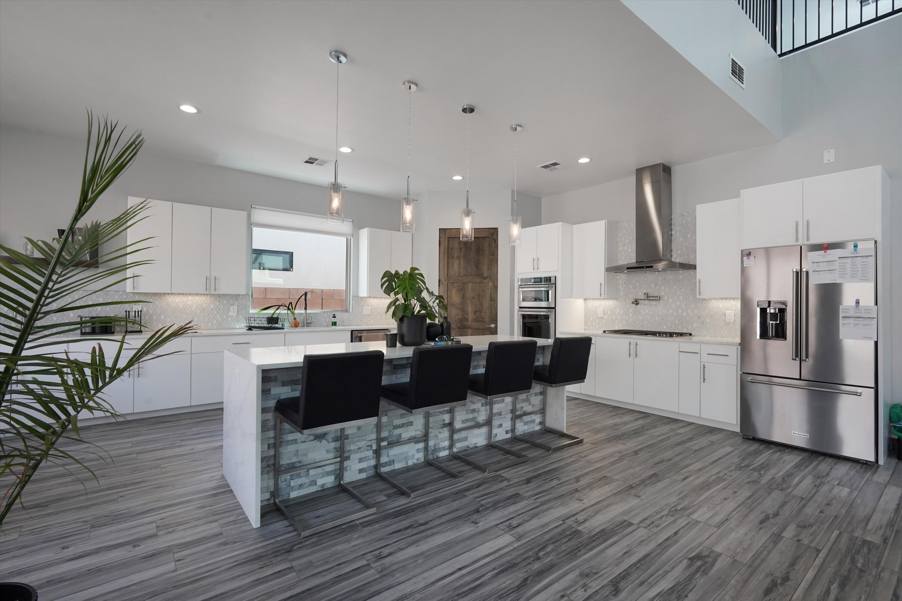 8832 Silver Oak Lane NE