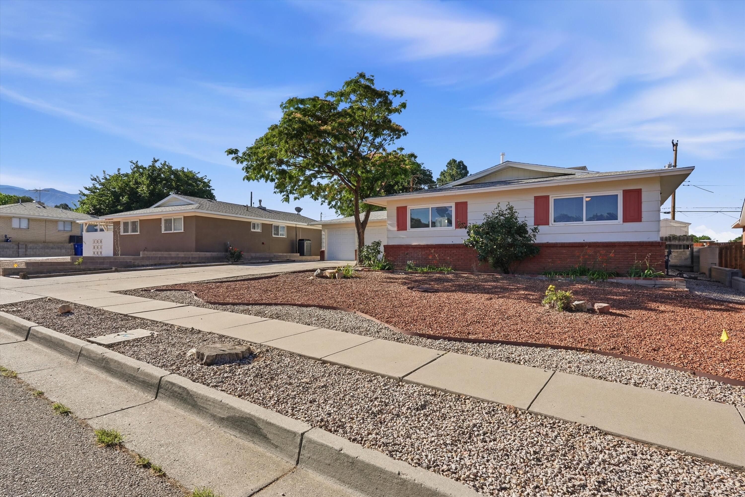 10220 San Gabriel Road NE