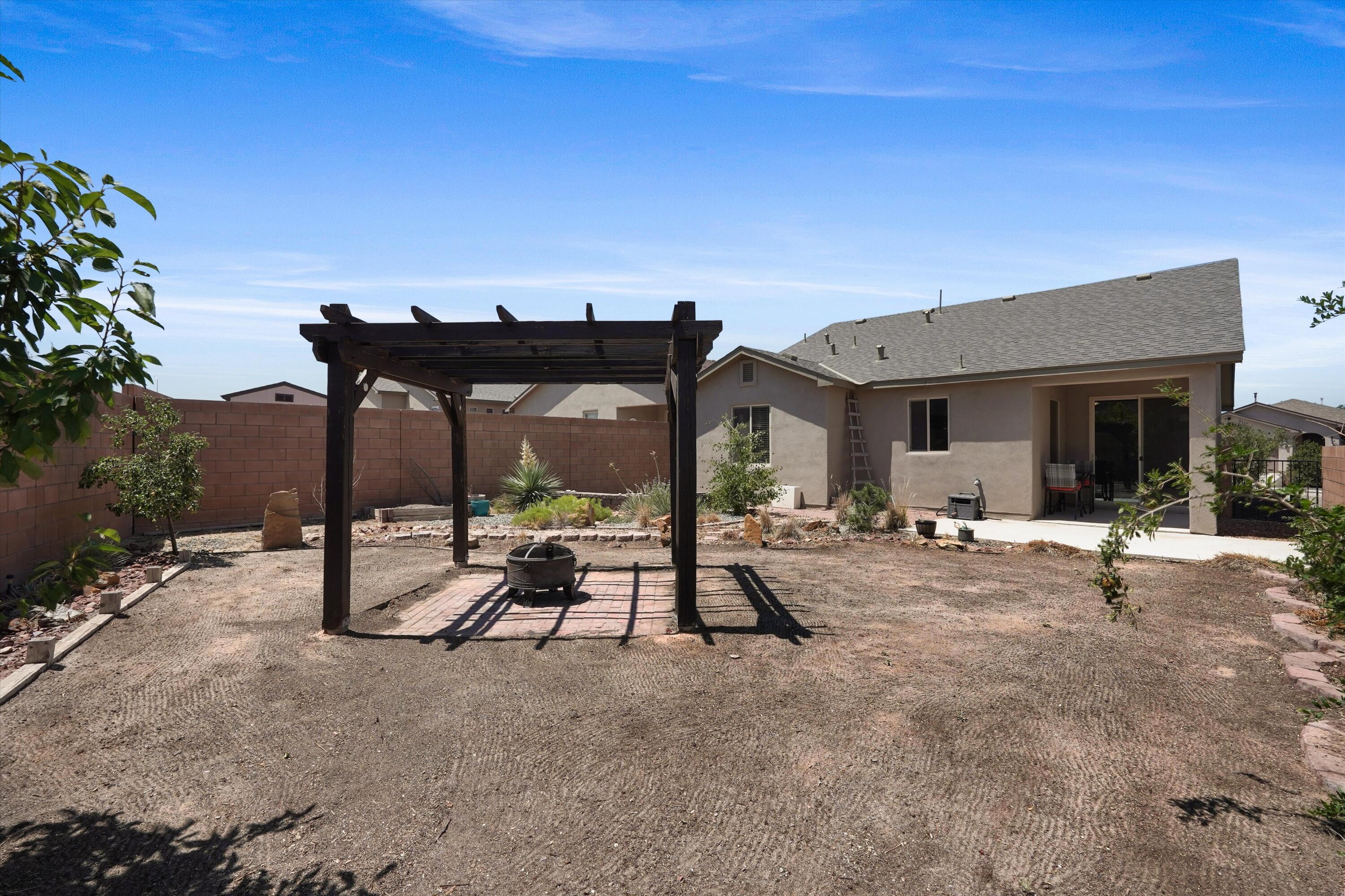 6391 Red Falcon Drive NE