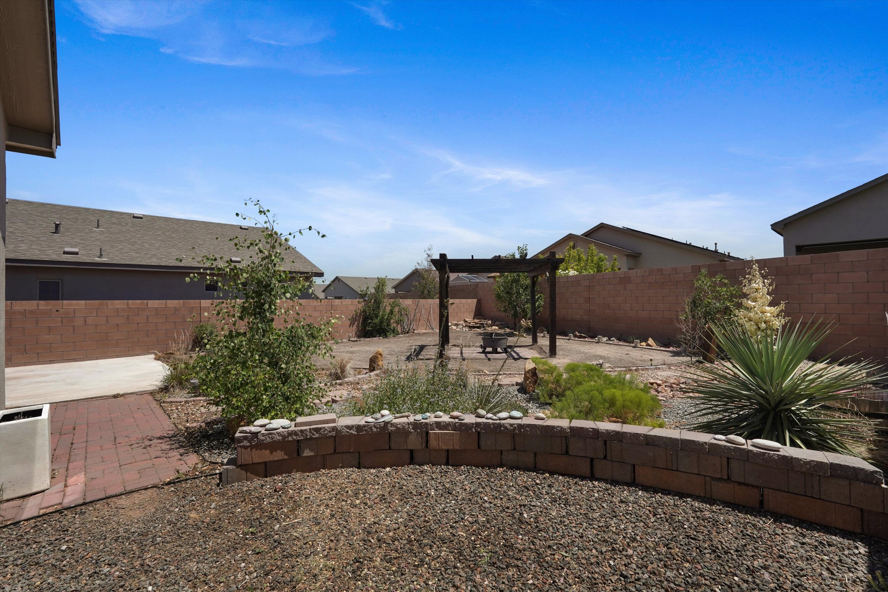 6391 Red Falcon Drive NE