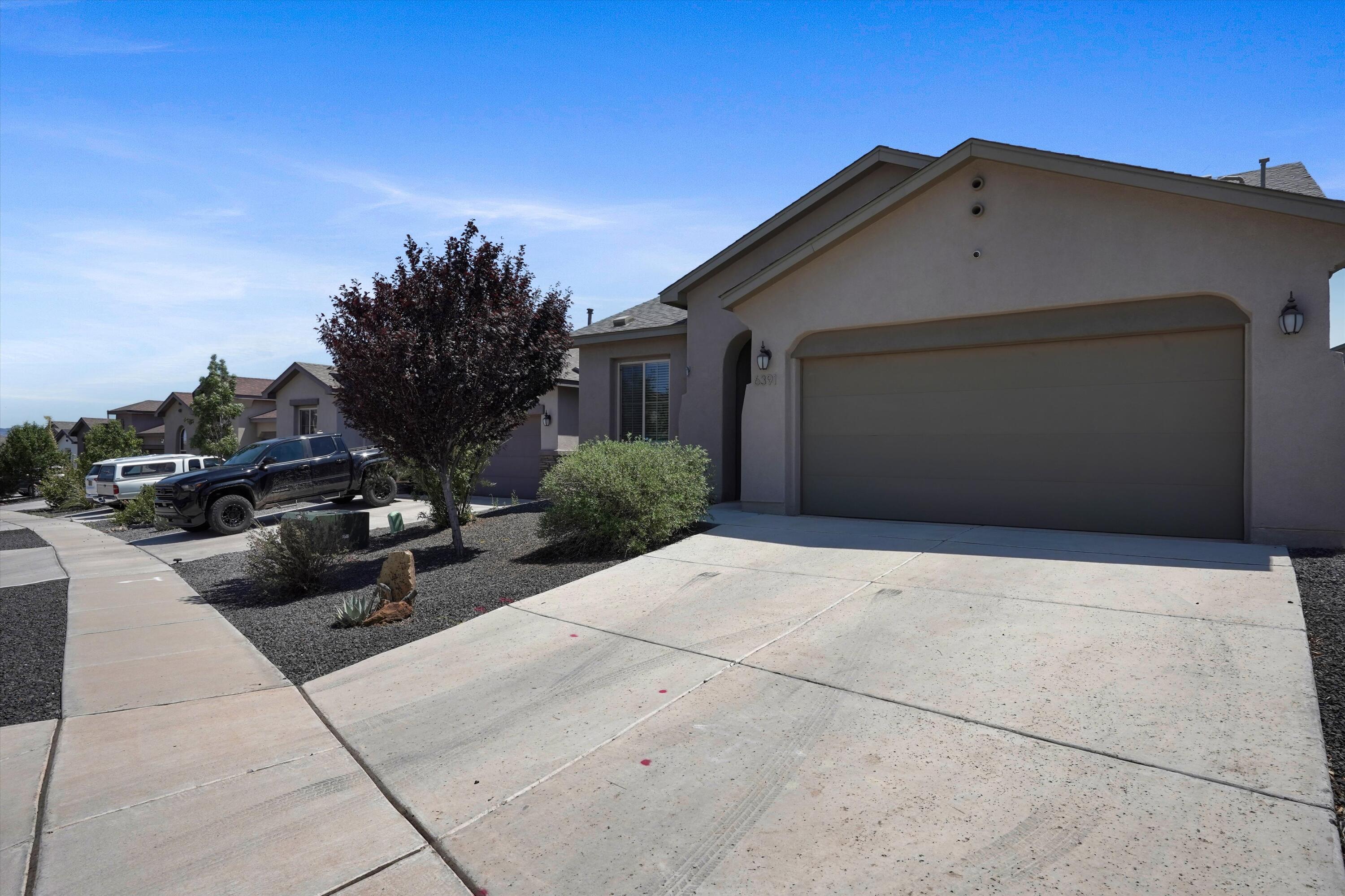 6391 Red Falcon Drive NE