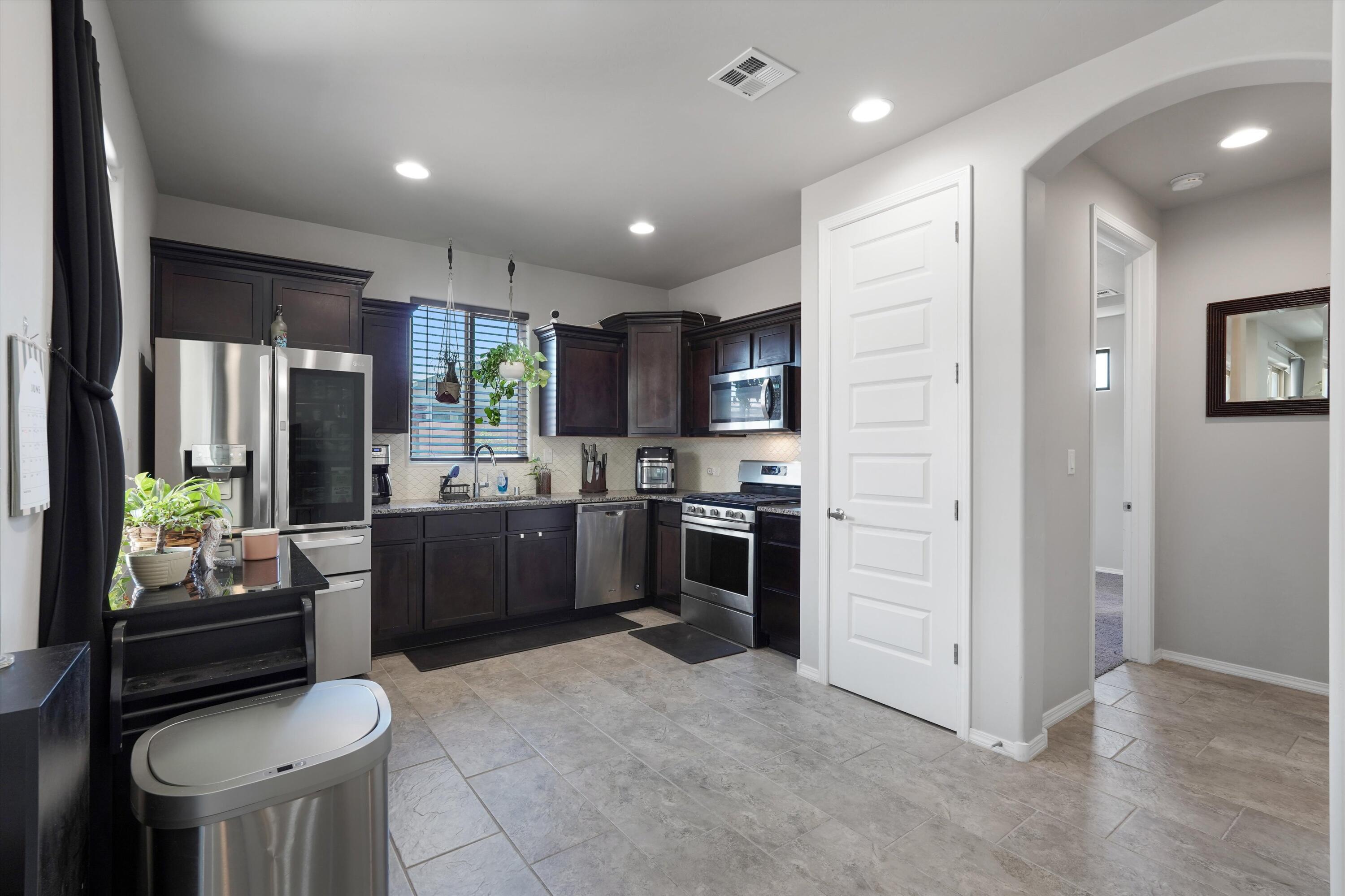 6391 Red Falcon Drive NE