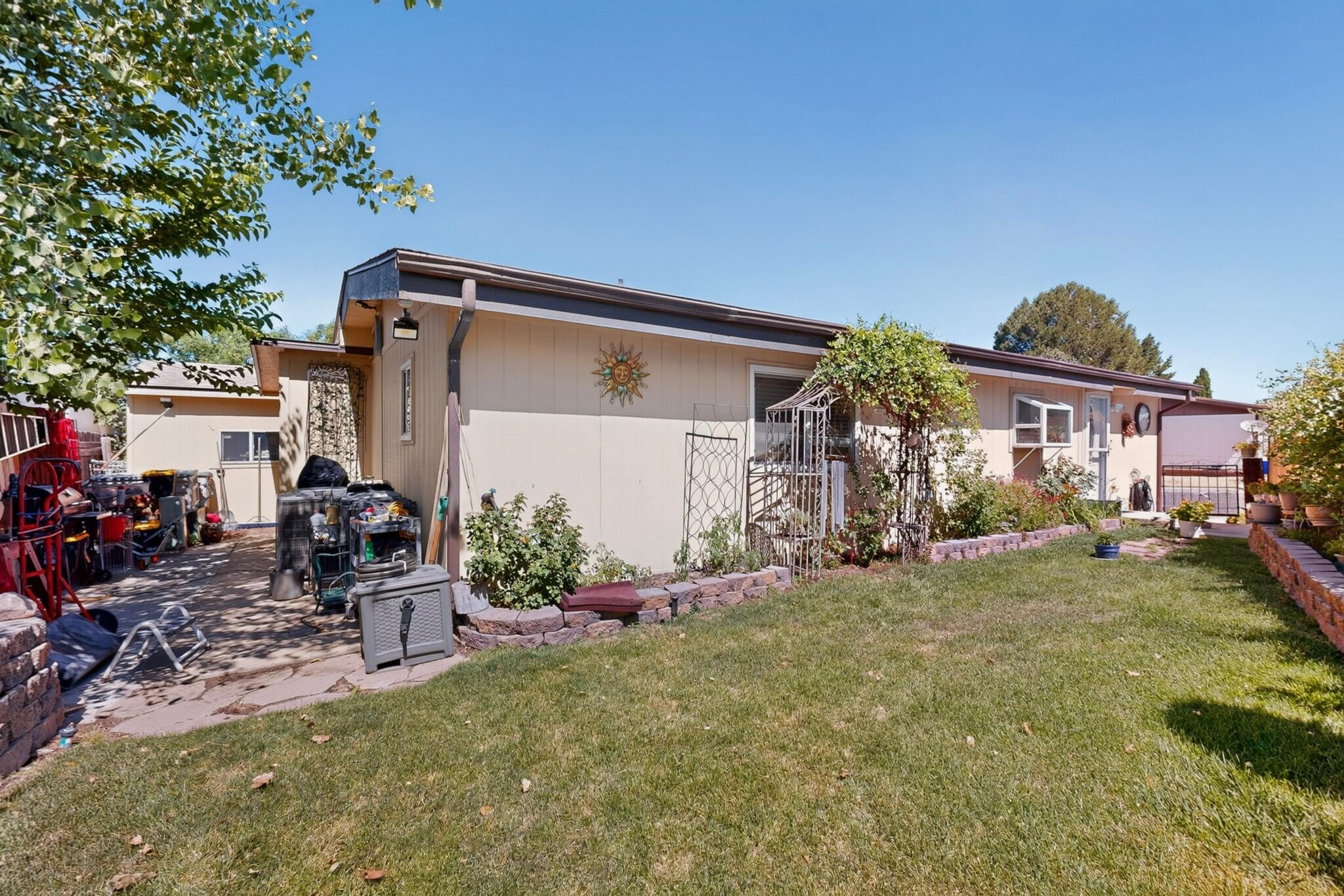 8512 Stream Street NE