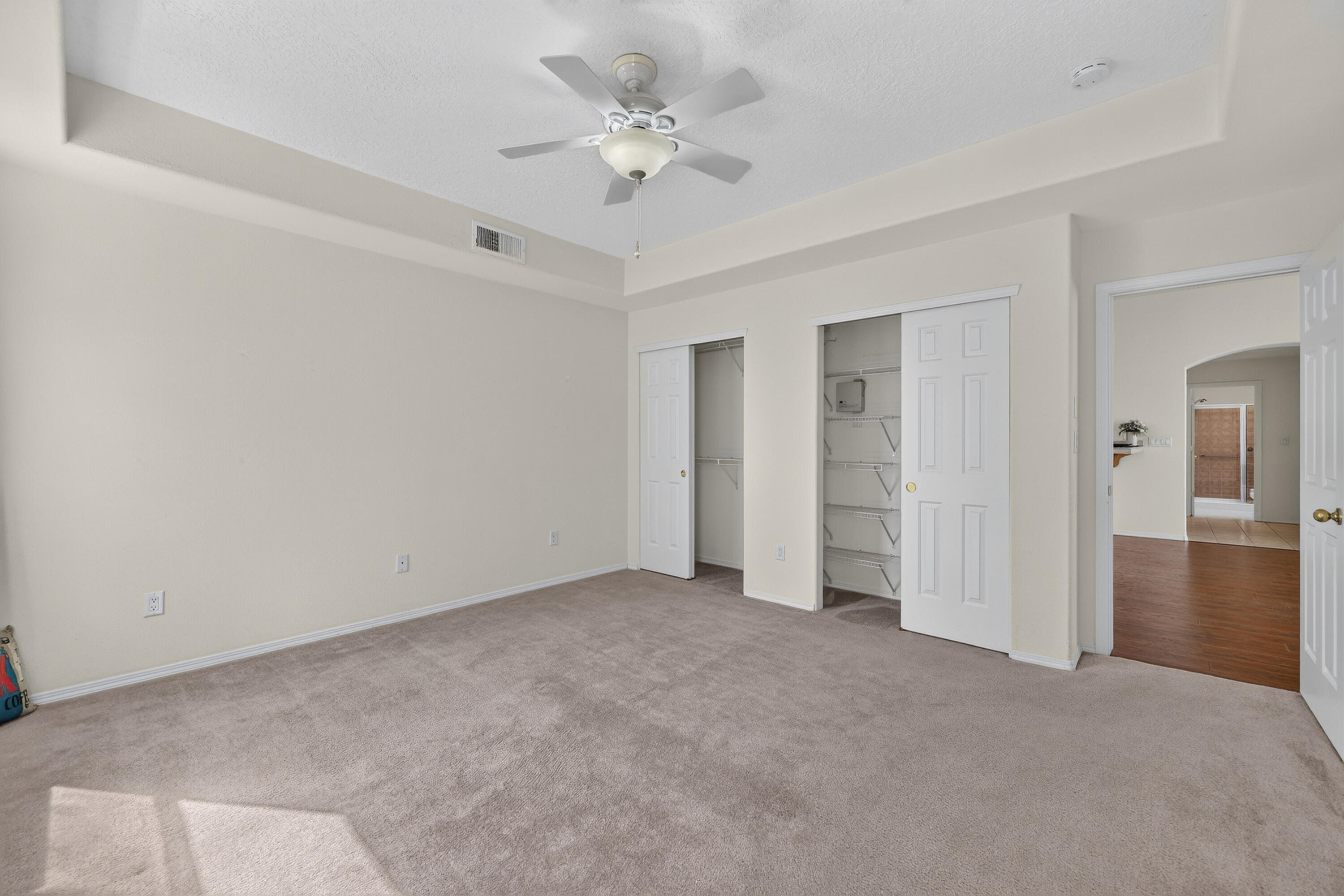 3137 Renaissance Loop SE