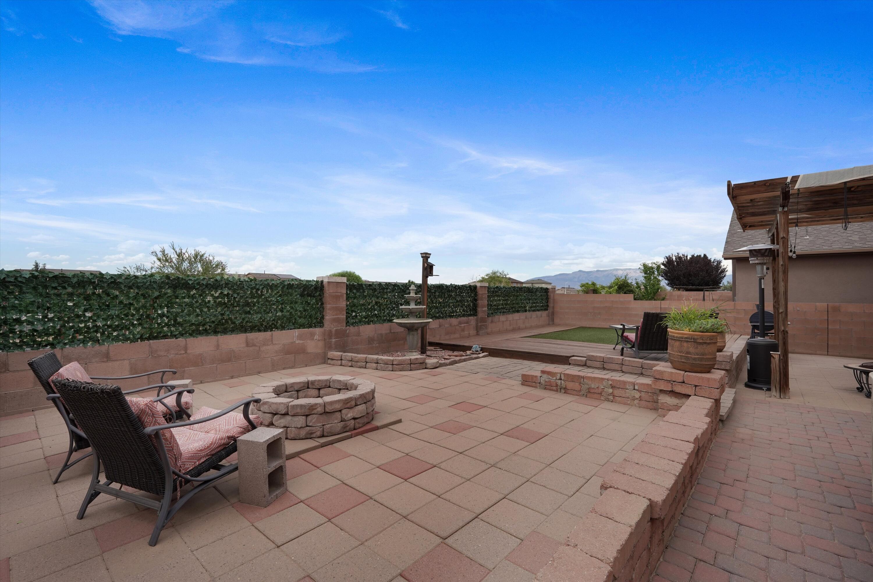 7005 Tijeras Creek Road NW