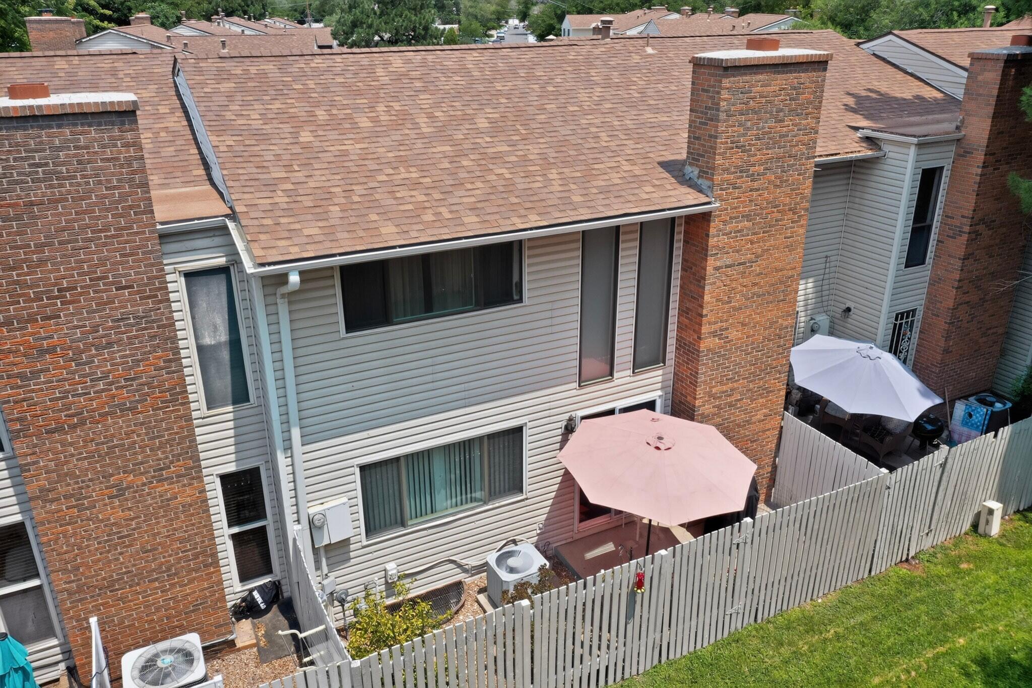 28 Westlake Drive NE