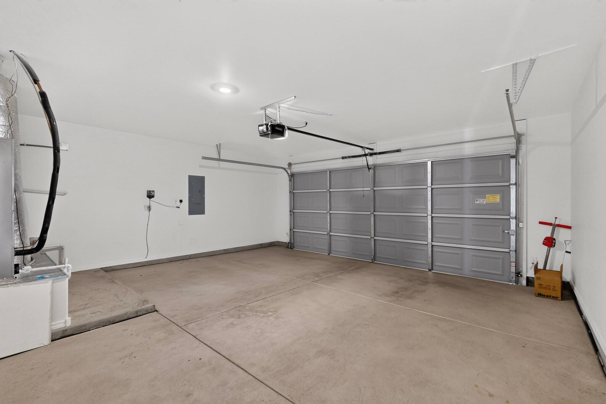2410 Desi Loop
