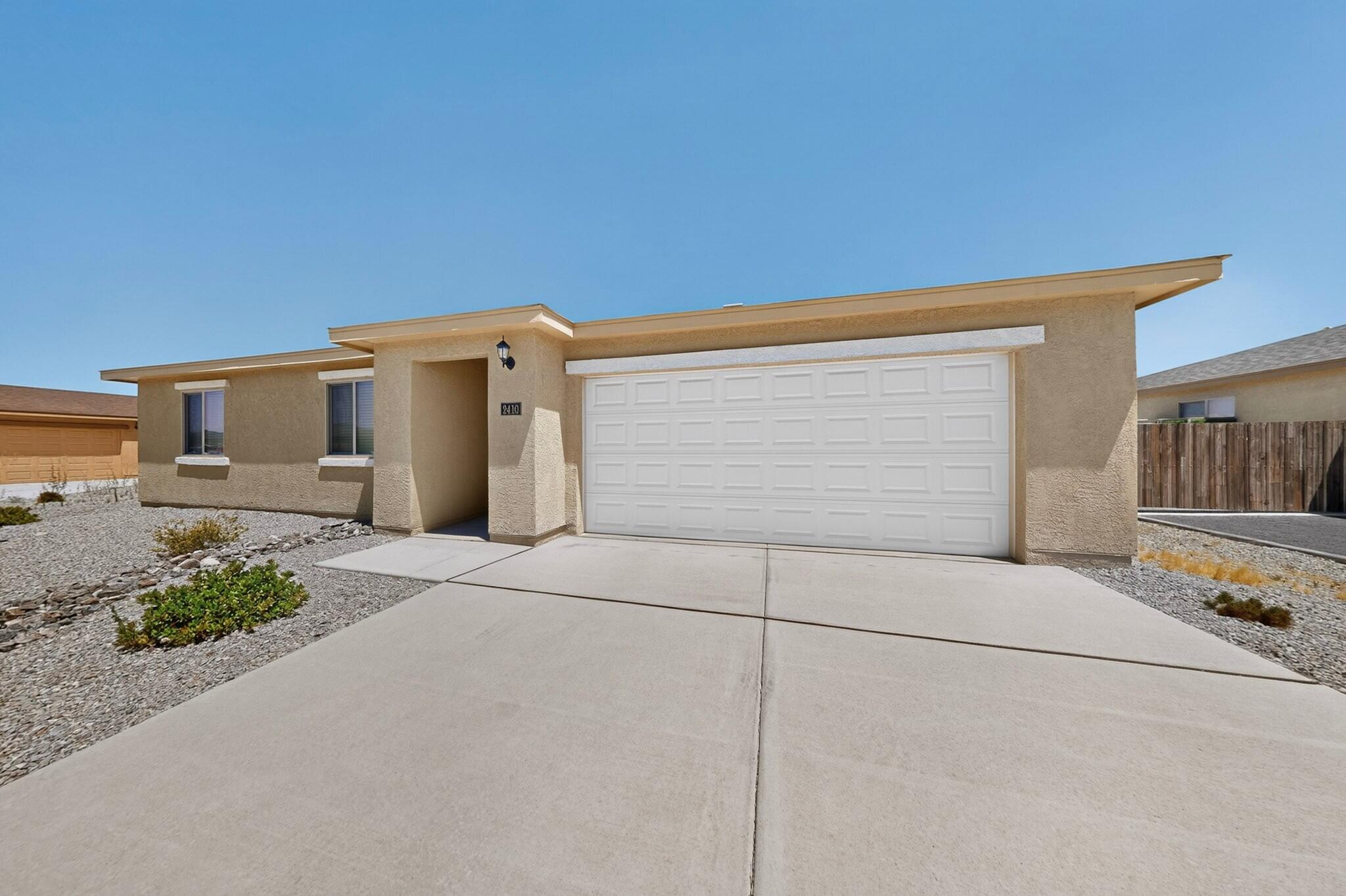 2410 Desi Loop