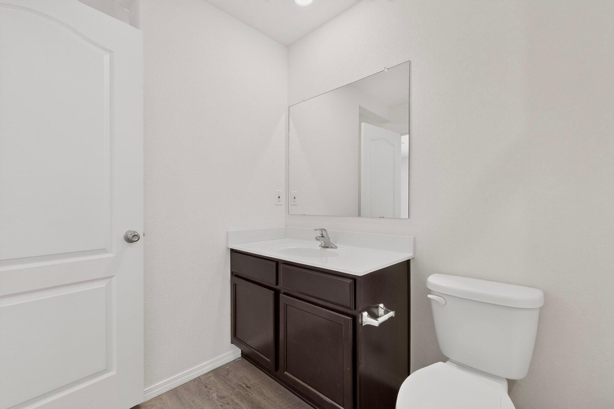2410 Desi Loop
