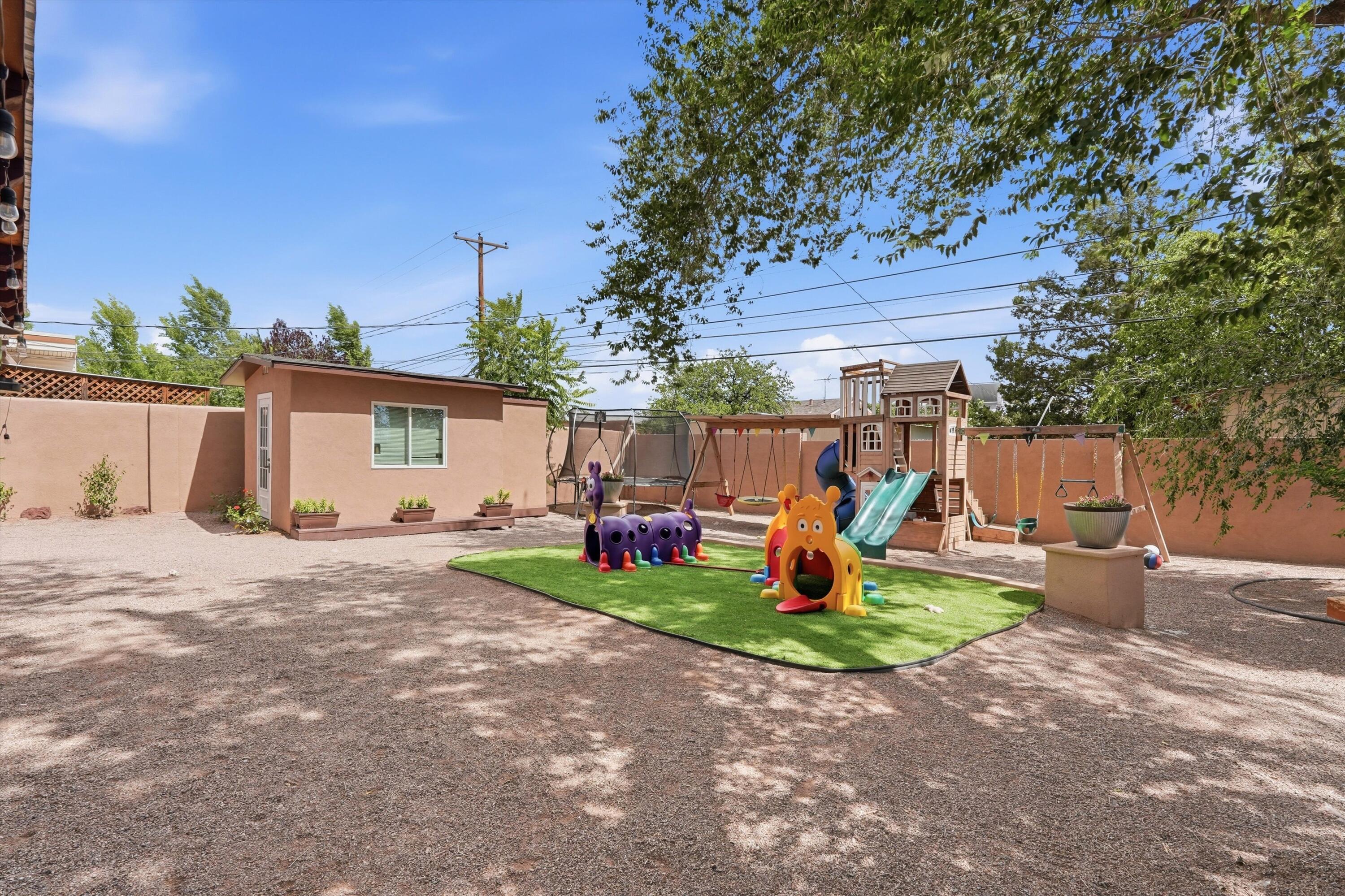 4604 Palo Duro Avenue NE