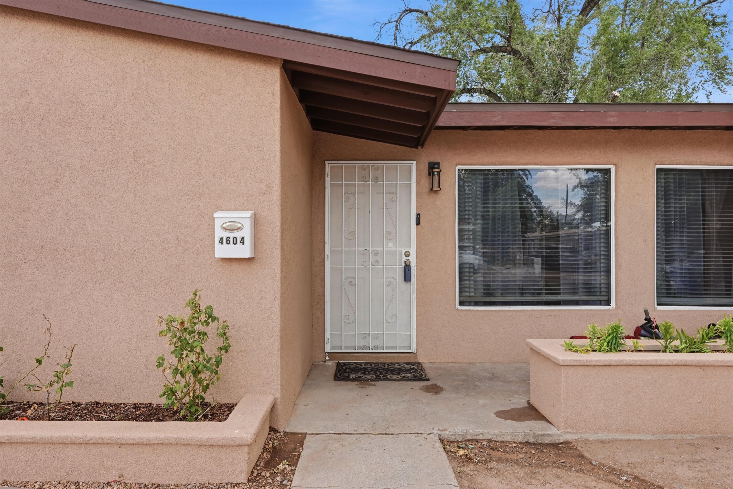 4604 Palo Duro Avenue NE