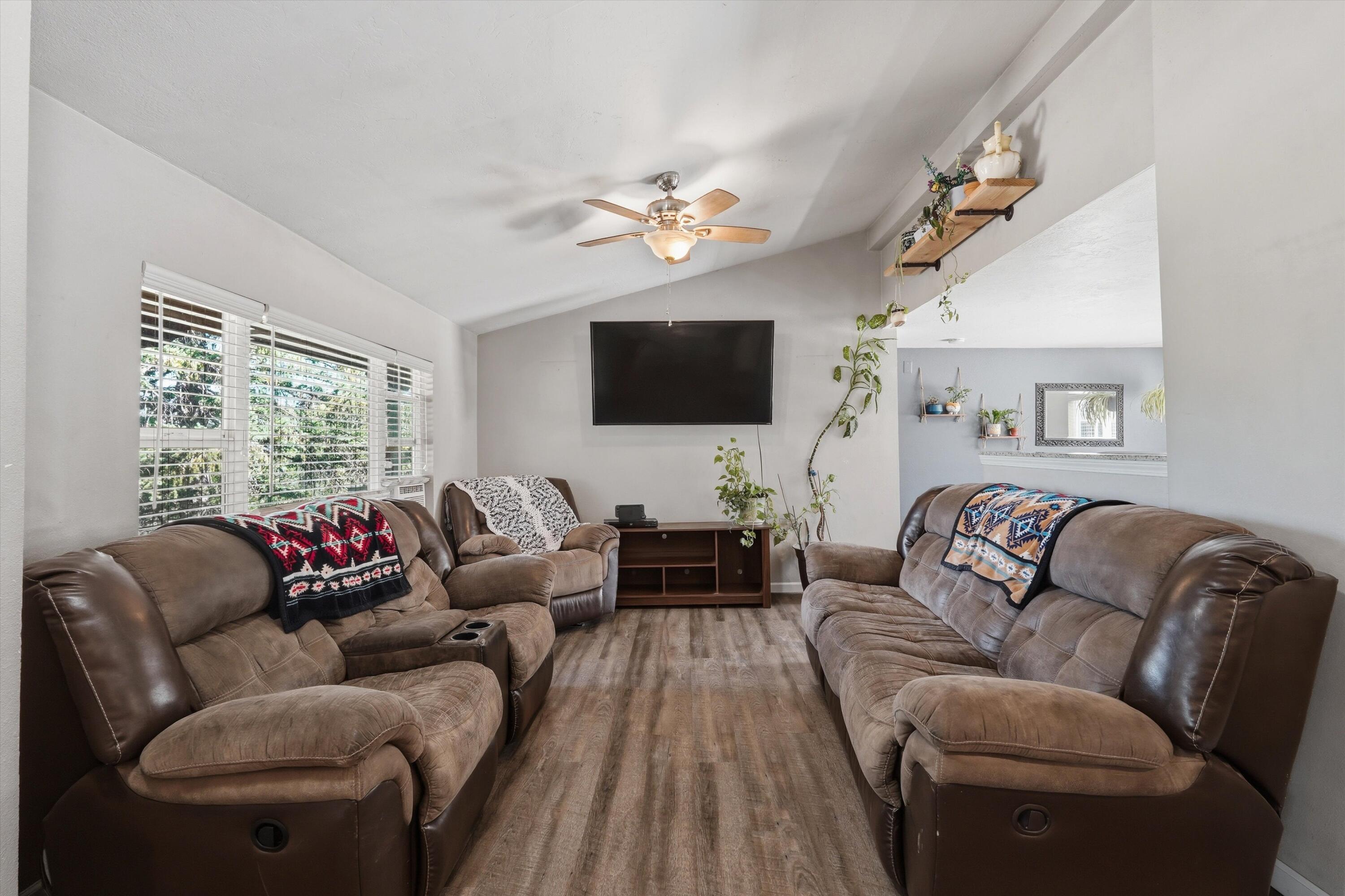 33 Jennifer Drive