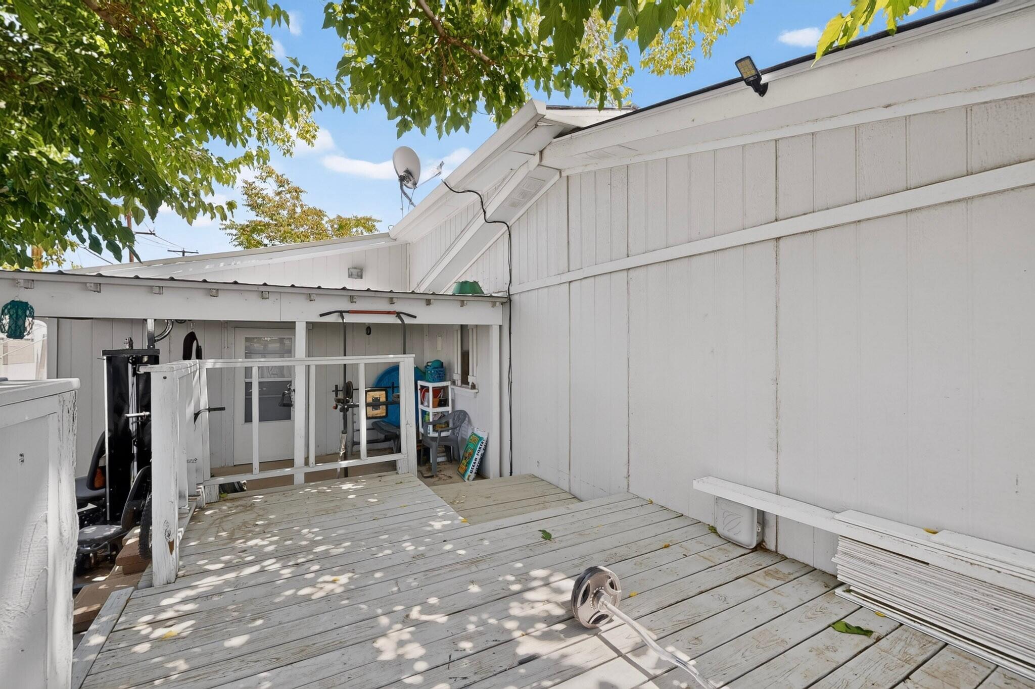 5119 Stream Court NE