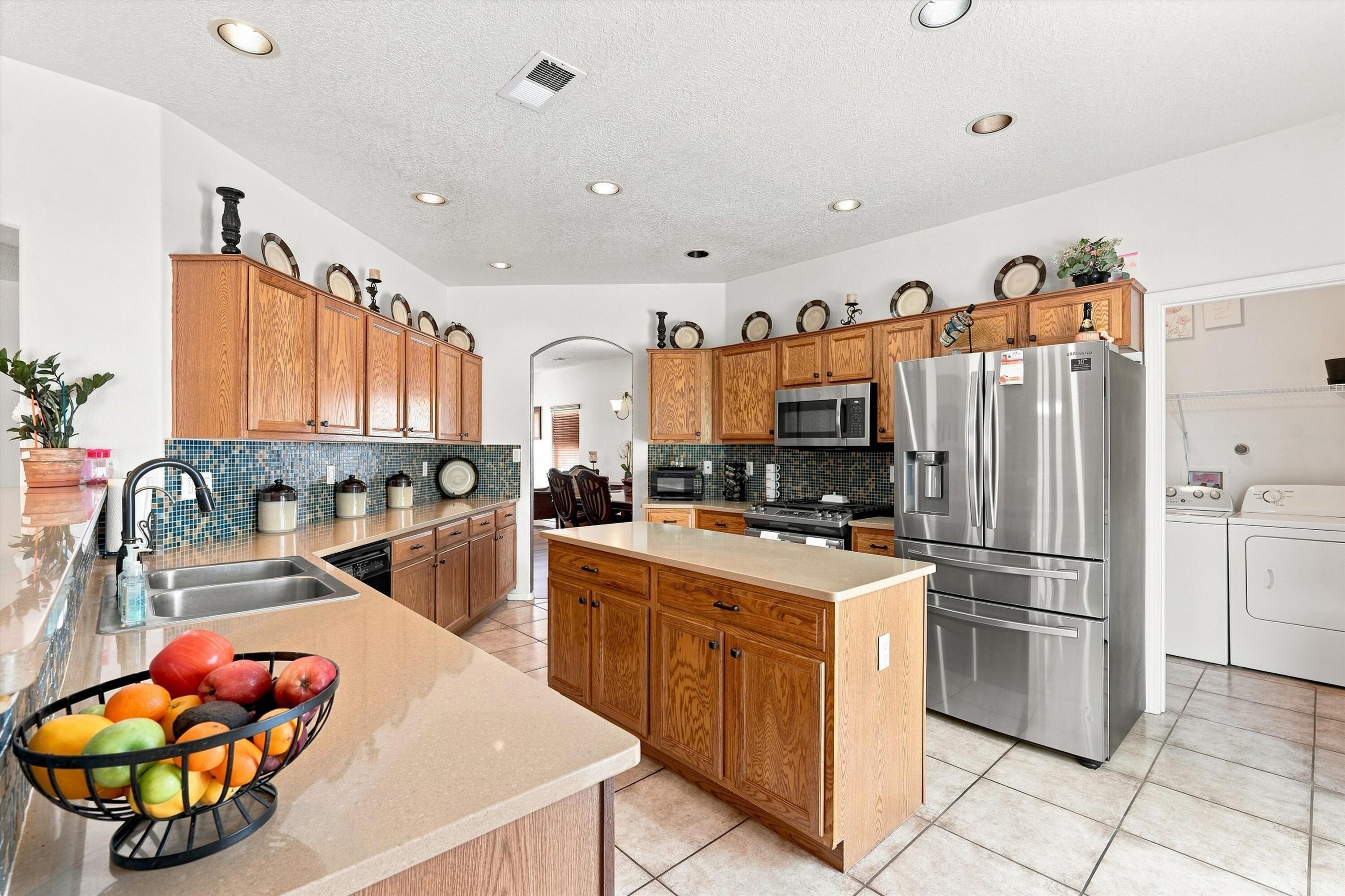 3032 Cochiti Street NE