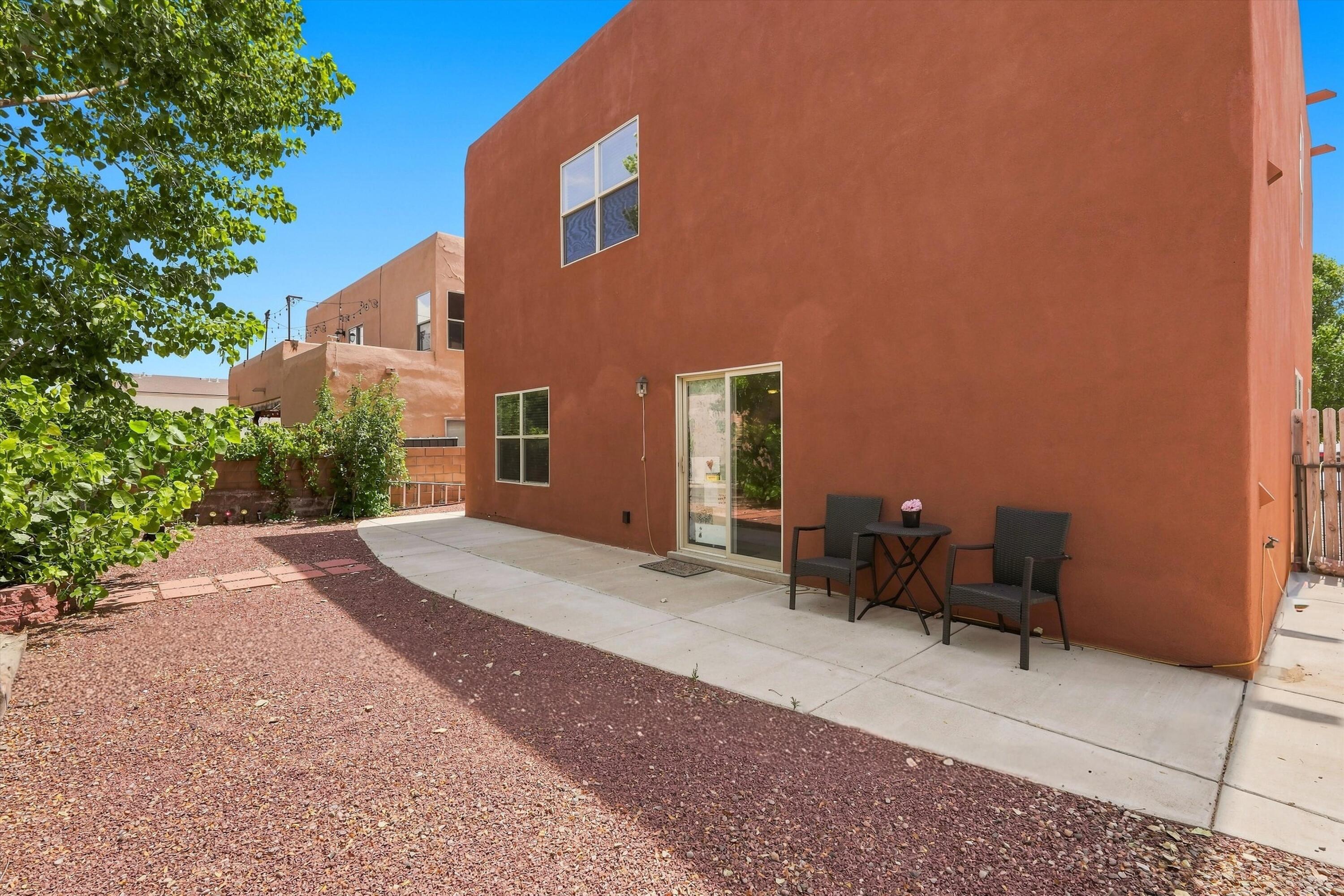 3032 Cochiti Street NE