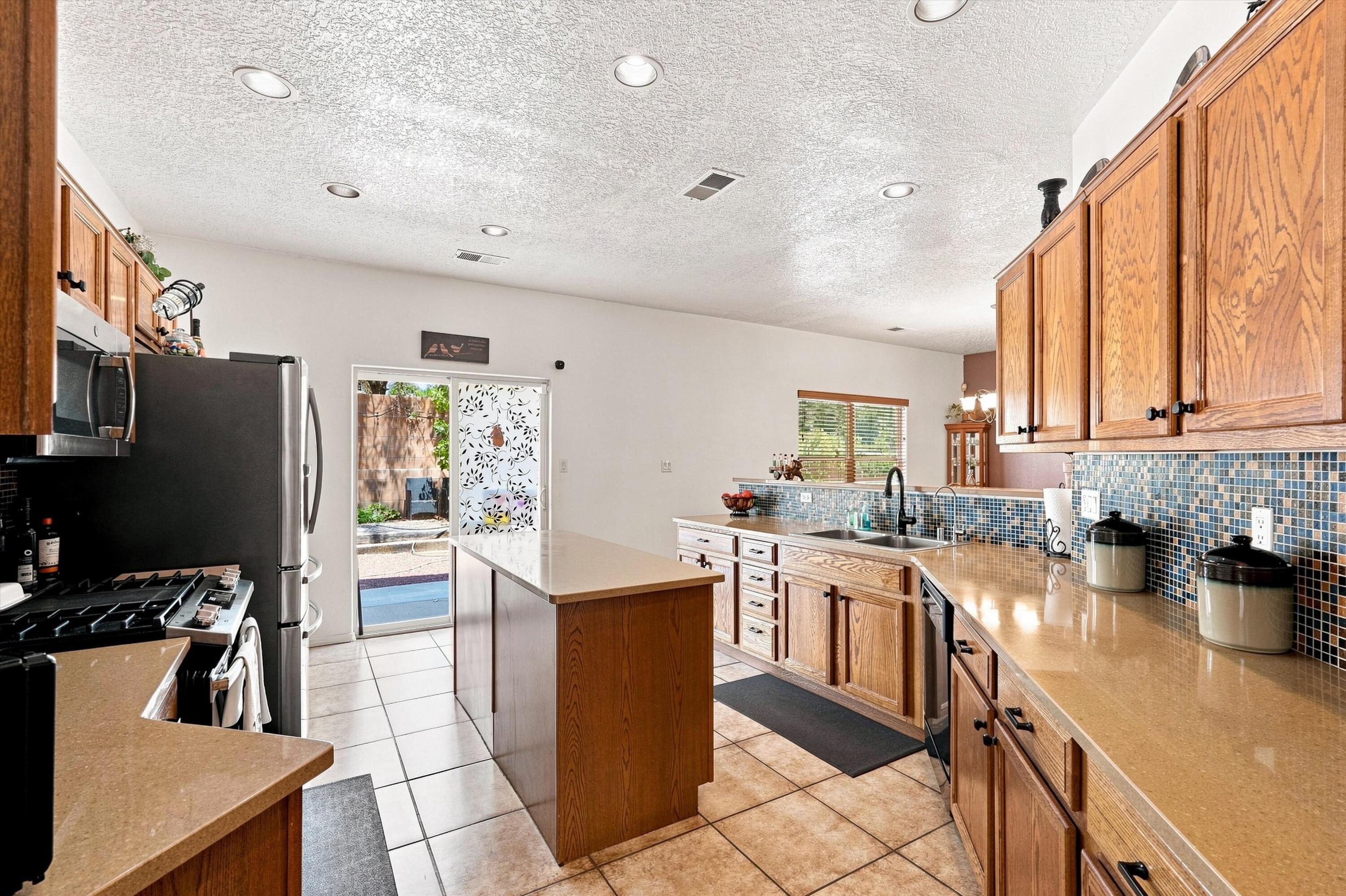 3032 Cochiti Street NE