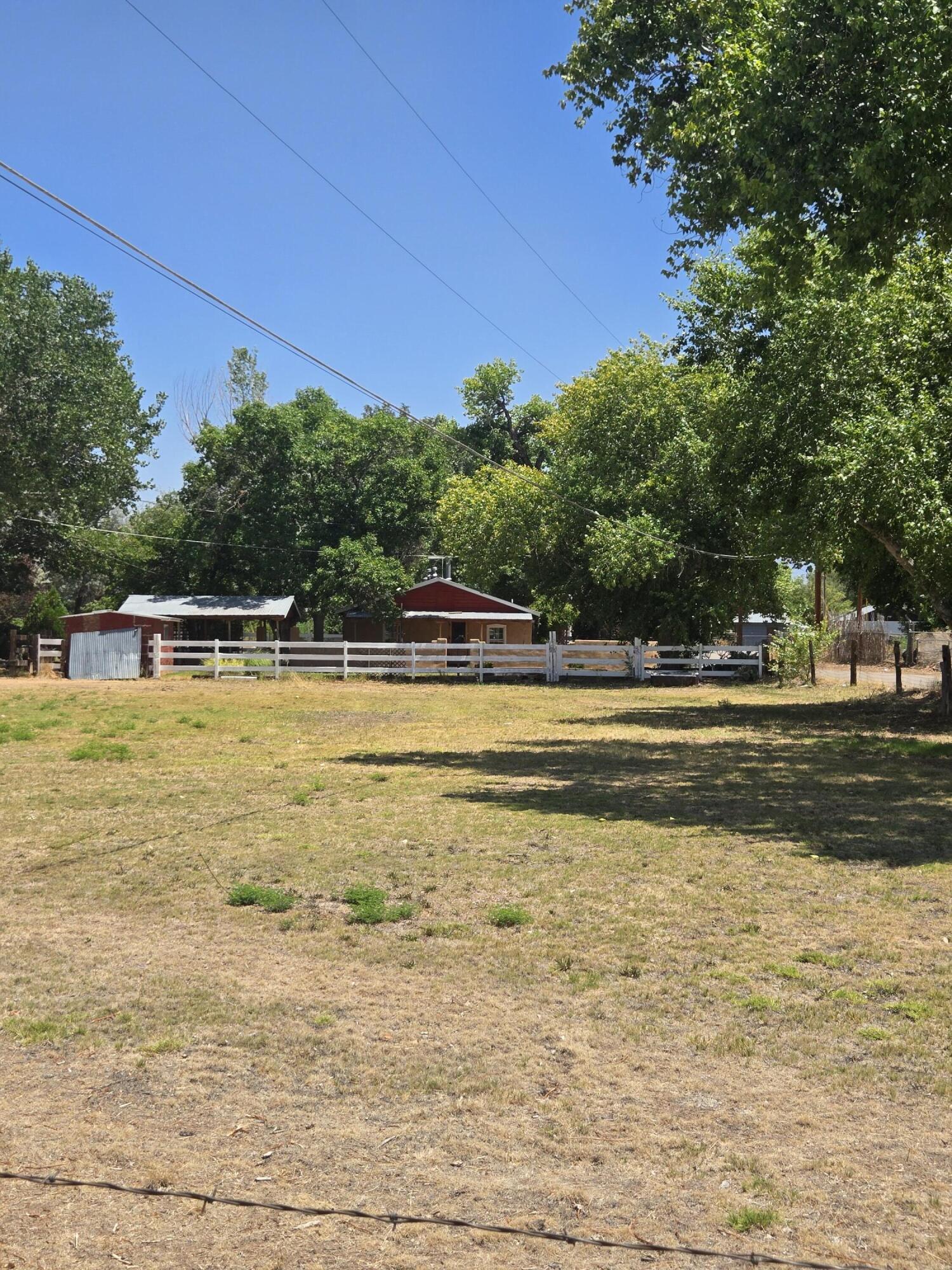 28 Fermin Chavez Road