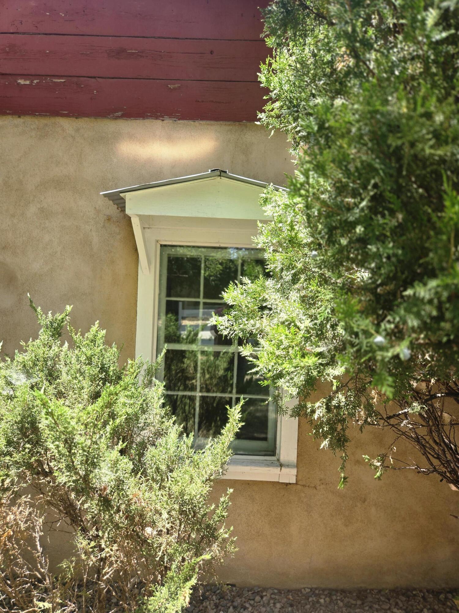 28 Fermin Chavez Road