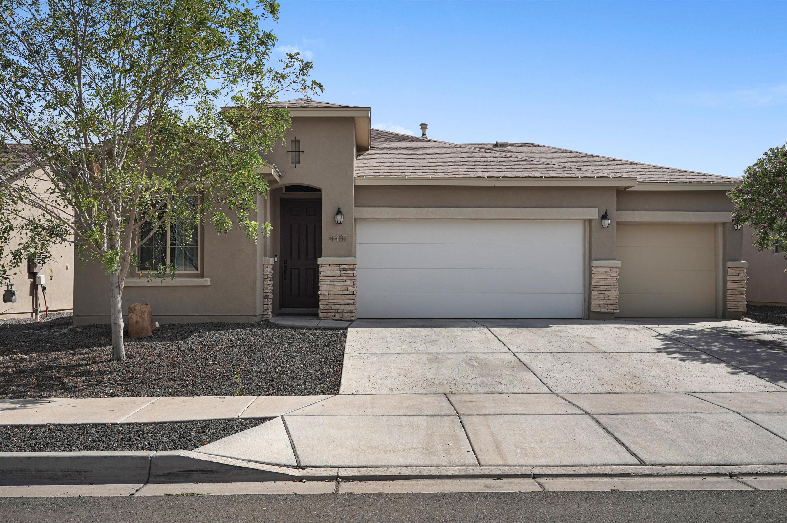4481 Bald Eagle Loop NE