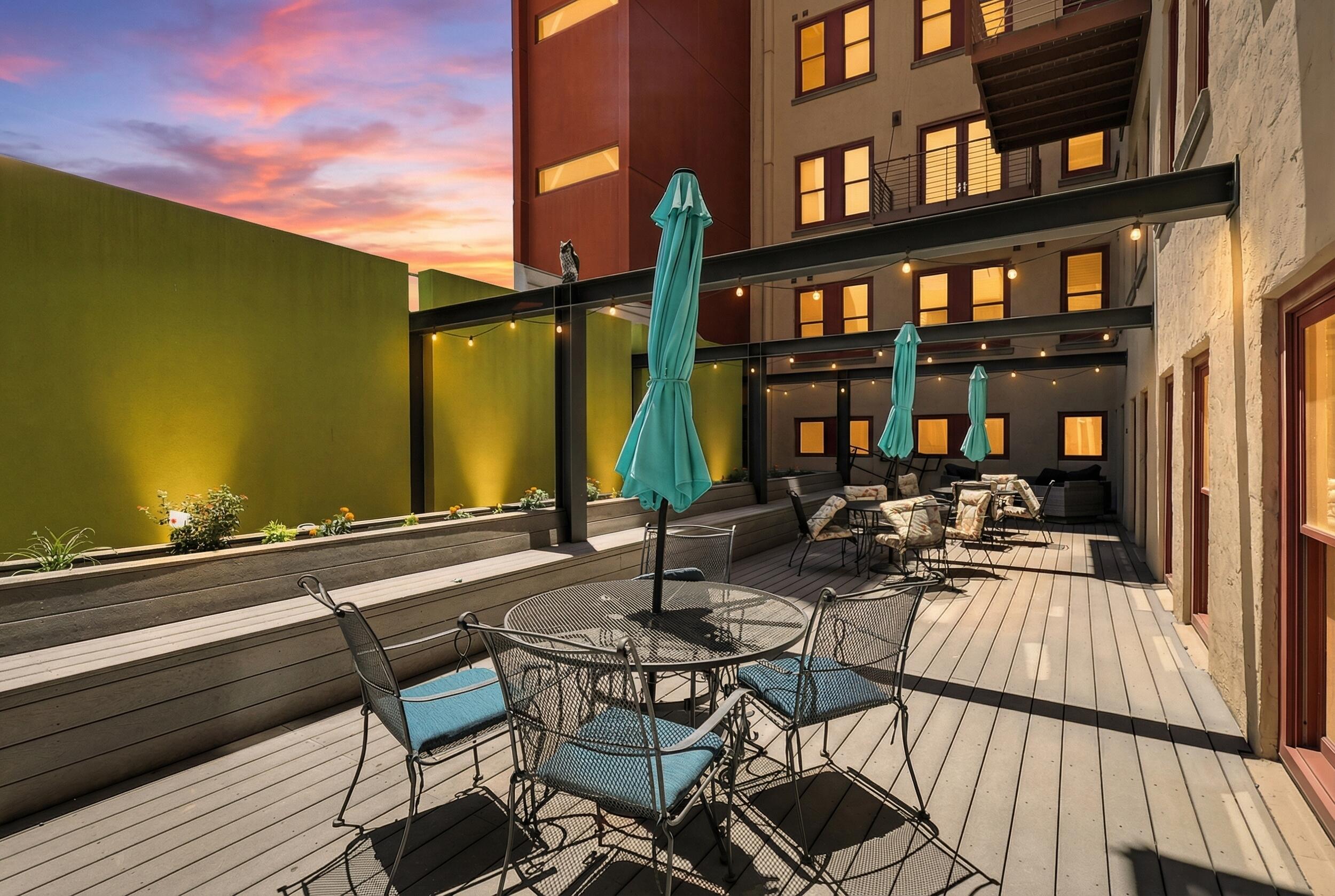 219 Central Avenue NW 306