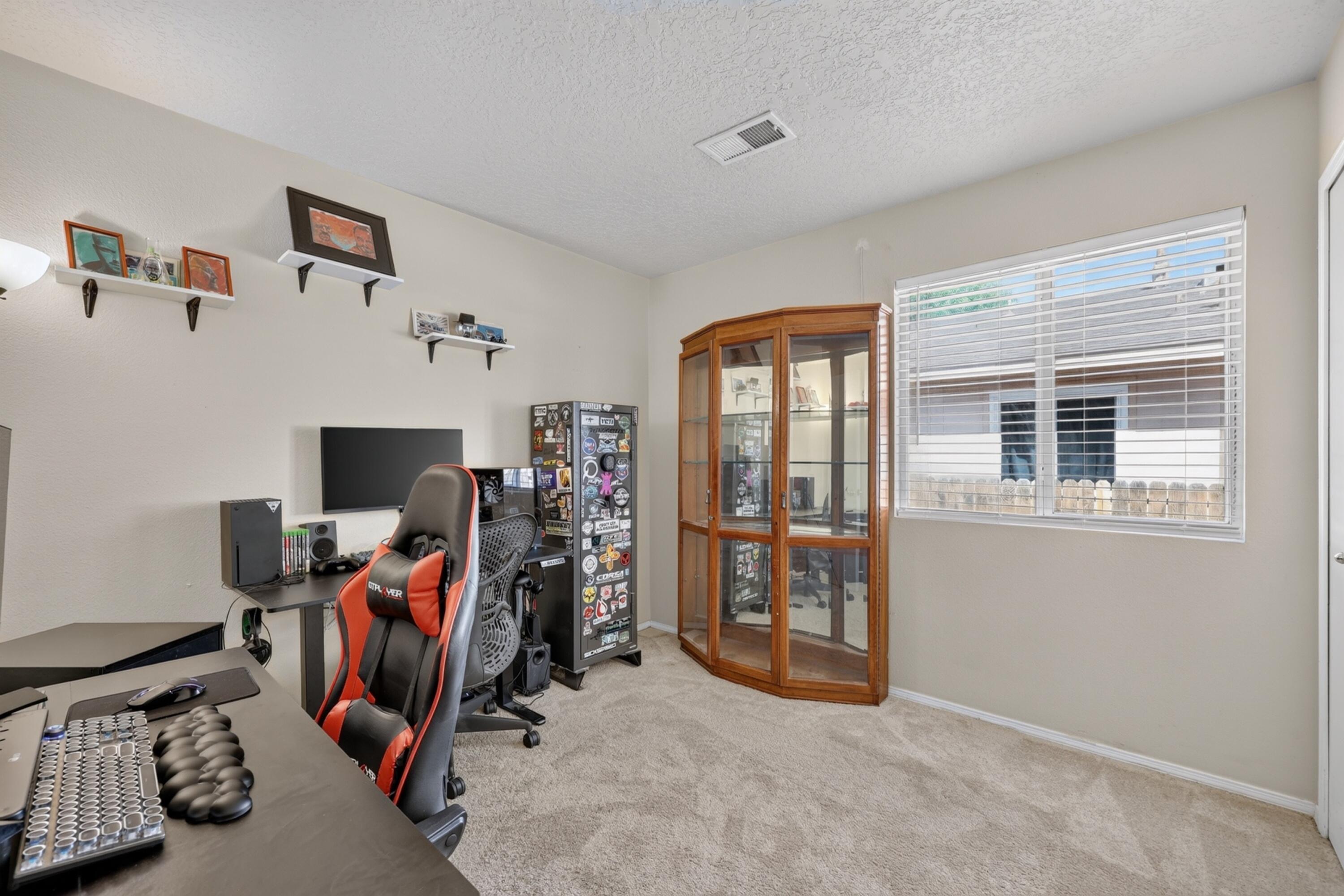 901 Perry Meadows Drive NE