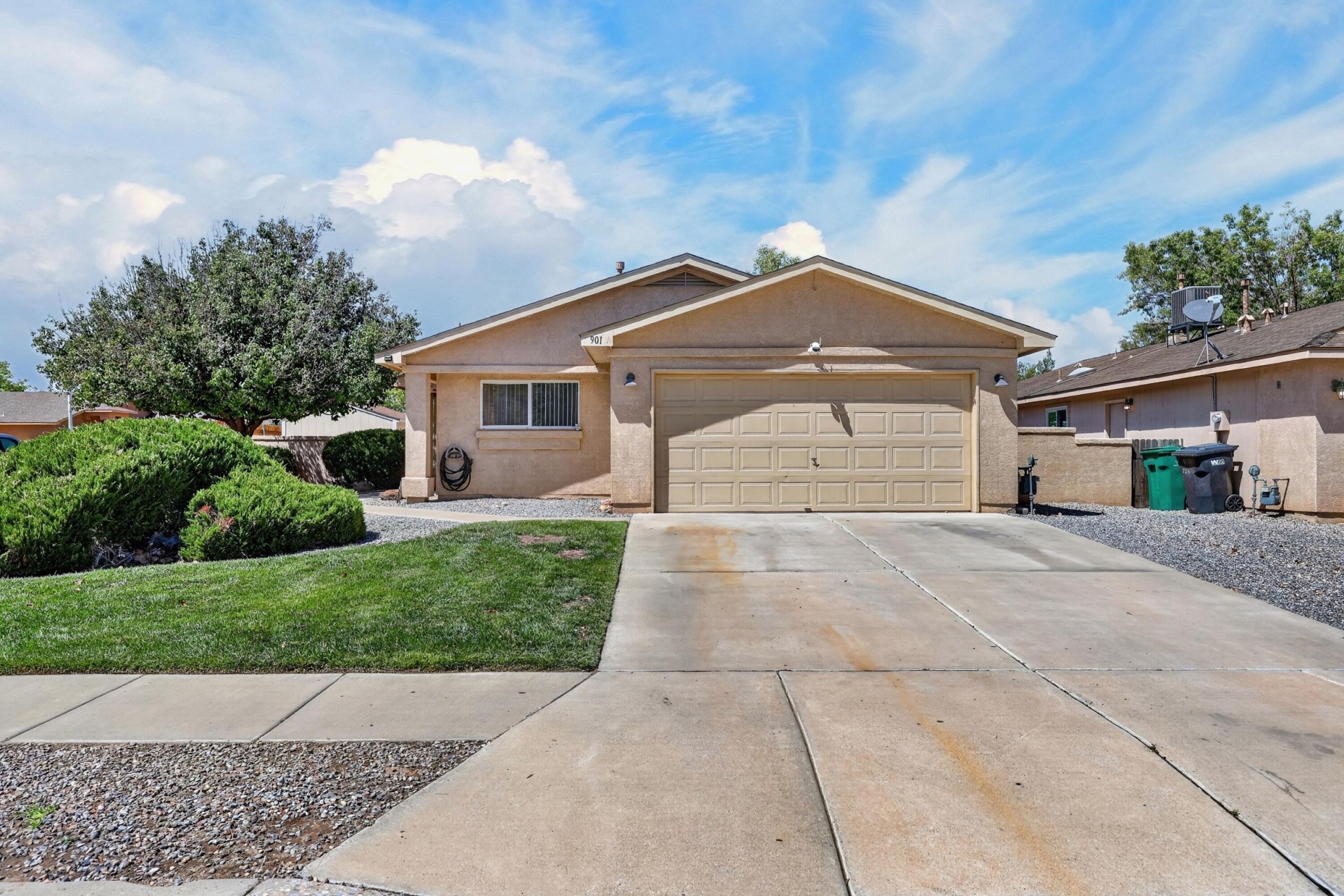 901 Perry Meadows Drive NE