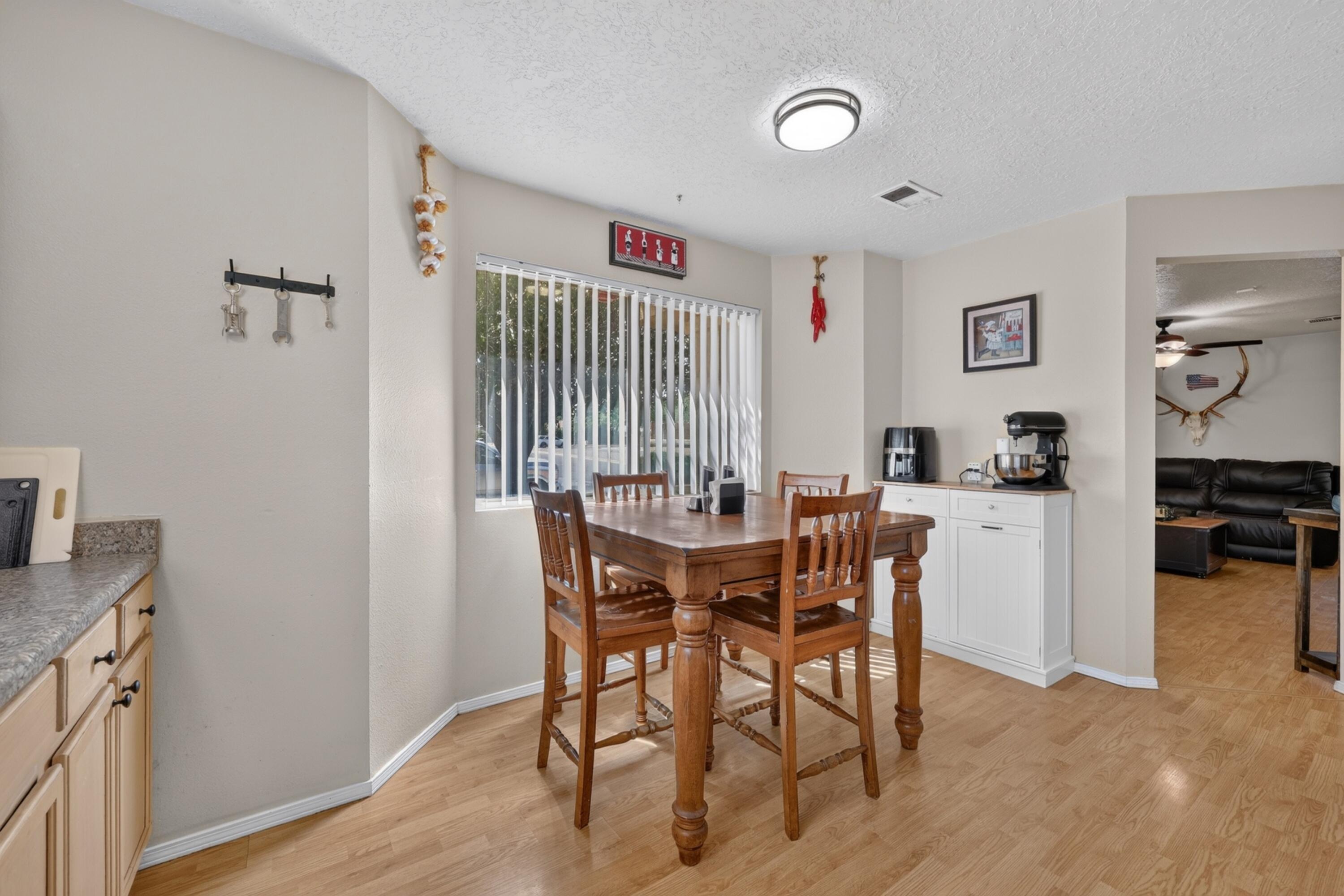 901 Perry Meadows Drive NE