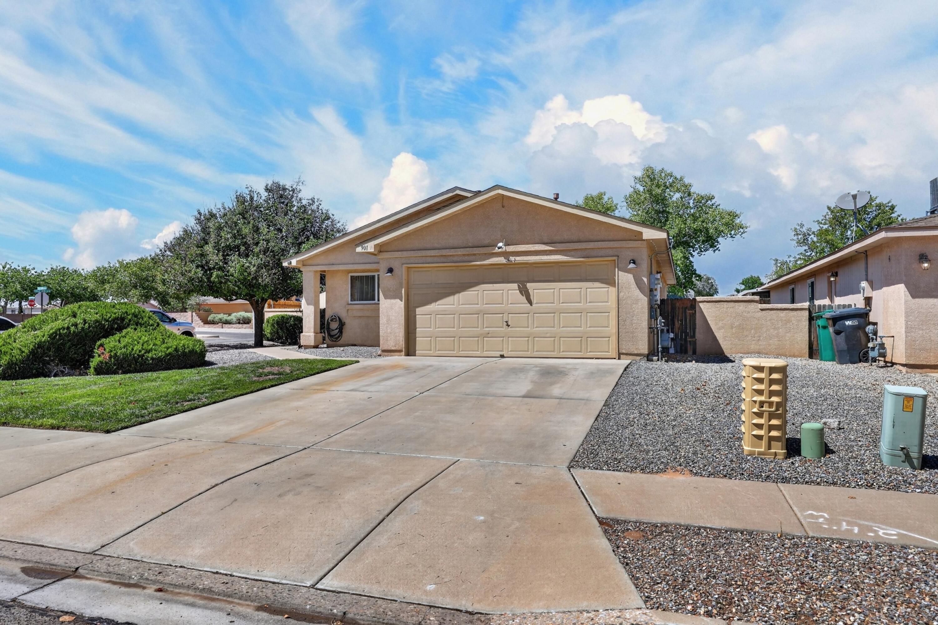 901 Perry Meadows Drive NE