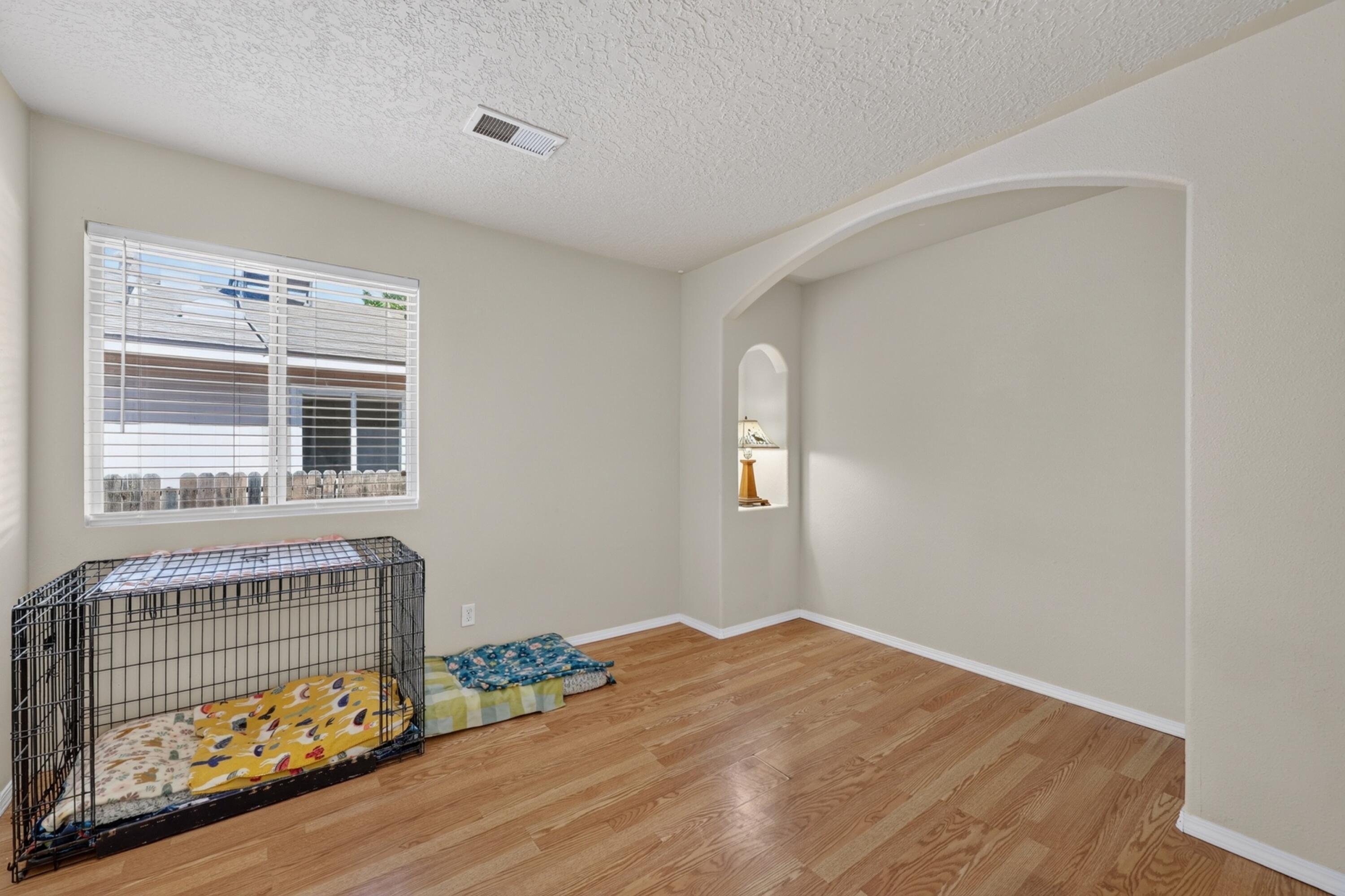 901 Perry Meadows Drive NE