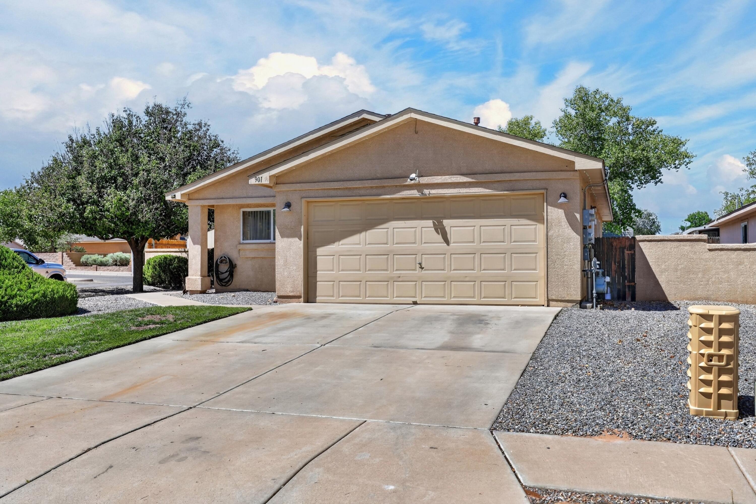 901 Perry Meadows Drive NE
