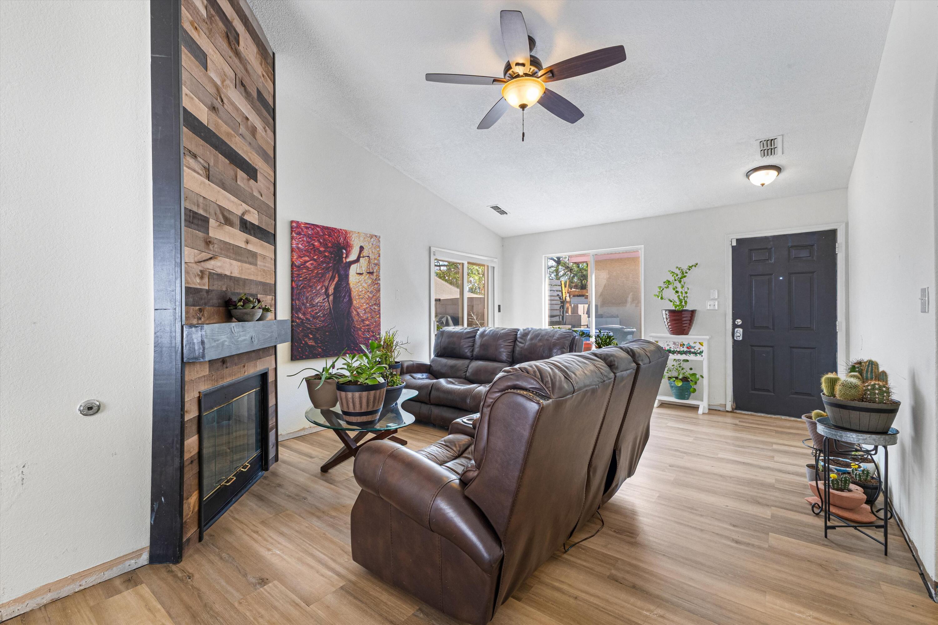 8305 Vista Estrella Lane SW