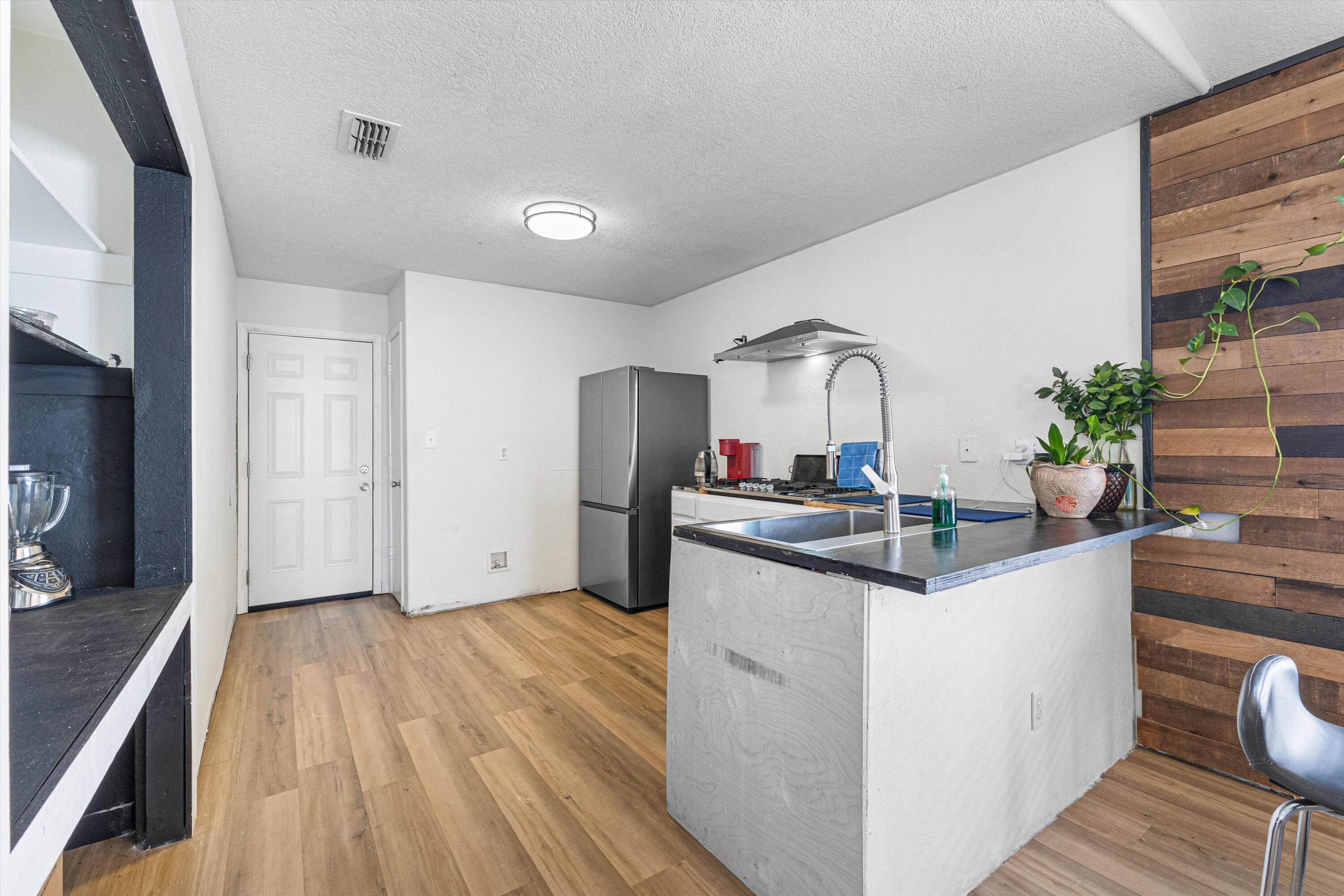 8305 Vista Estrella Lane SW