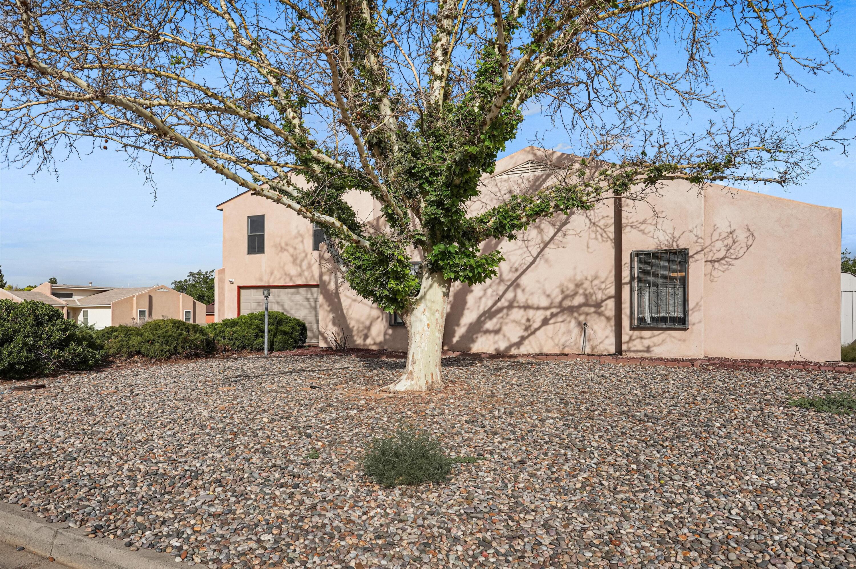 868 Campfire Road SE