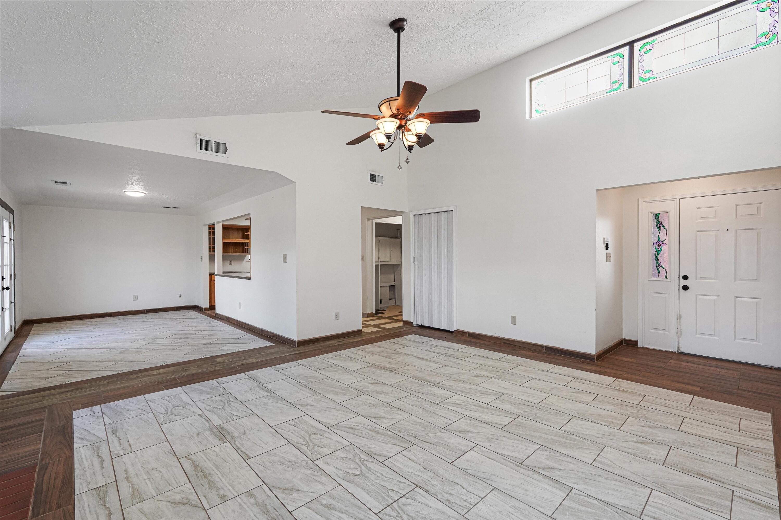 868 Campfire Road SE