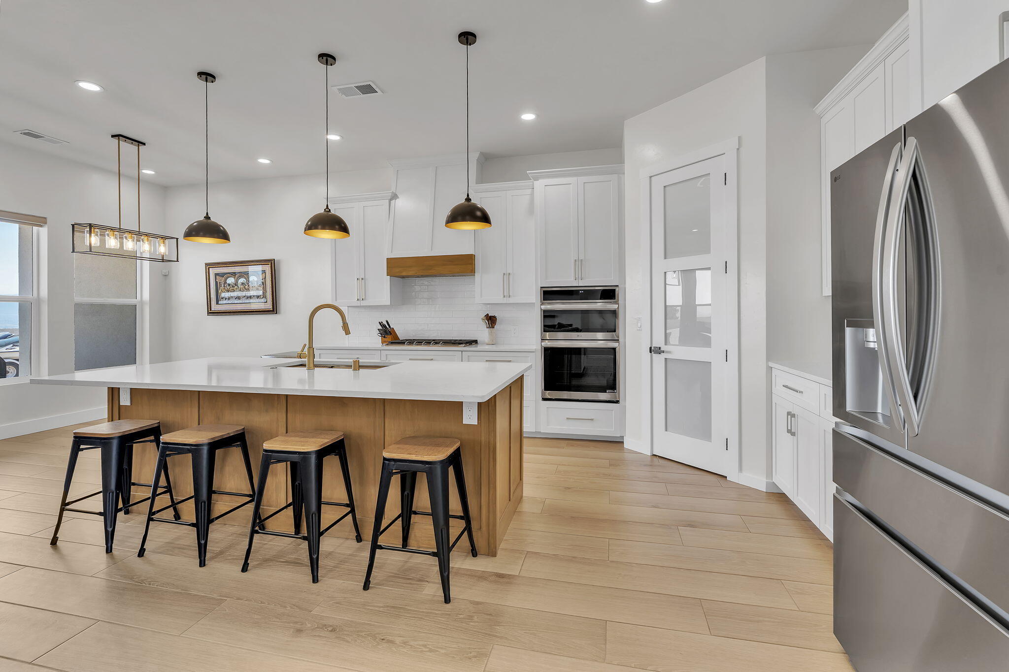 324 2nd Street NE