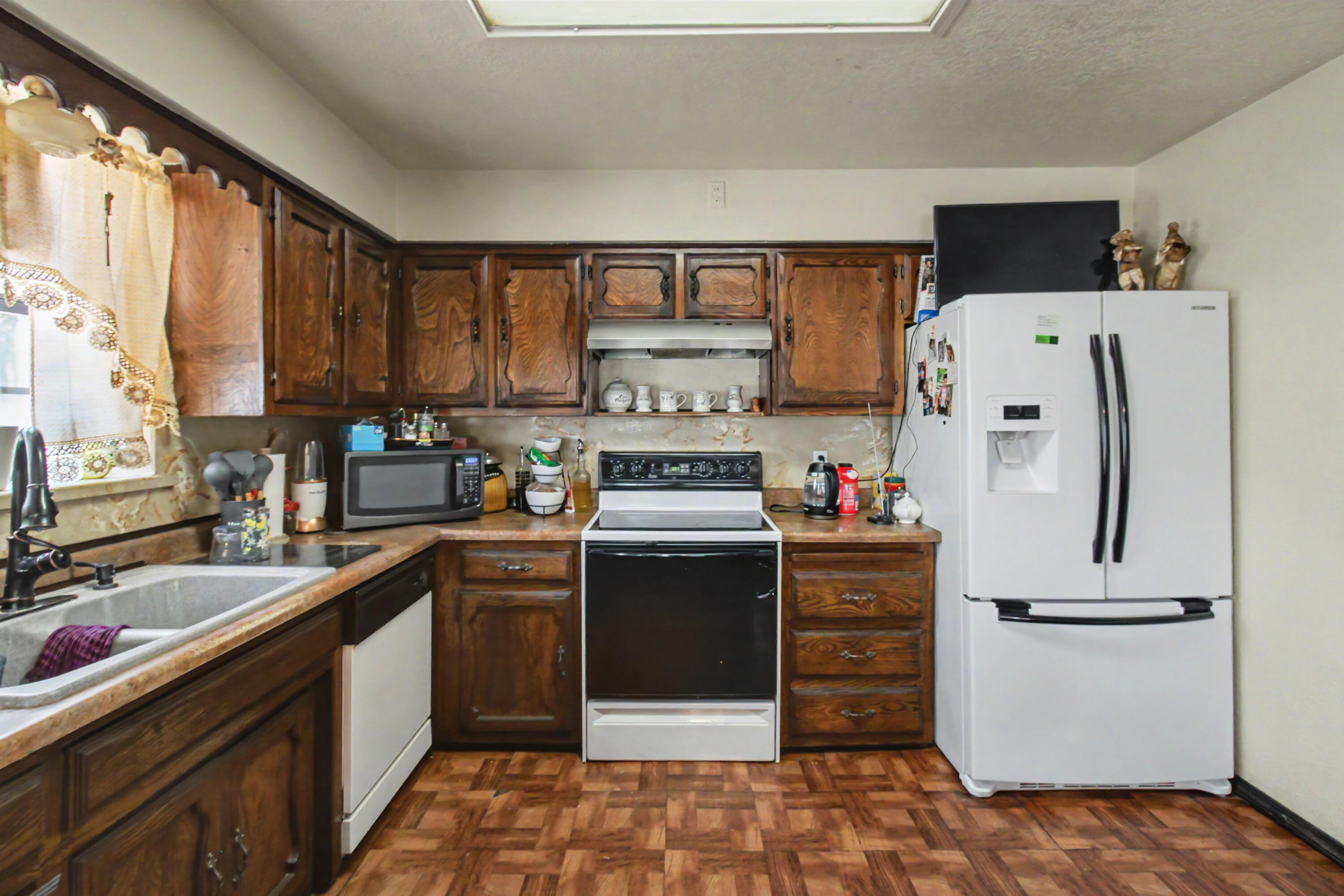 701 Pleasant Place